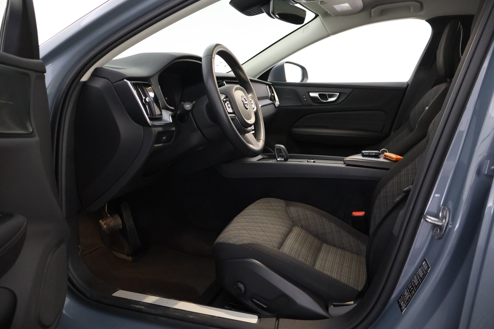 VOLVO V60 Cross Country 2023