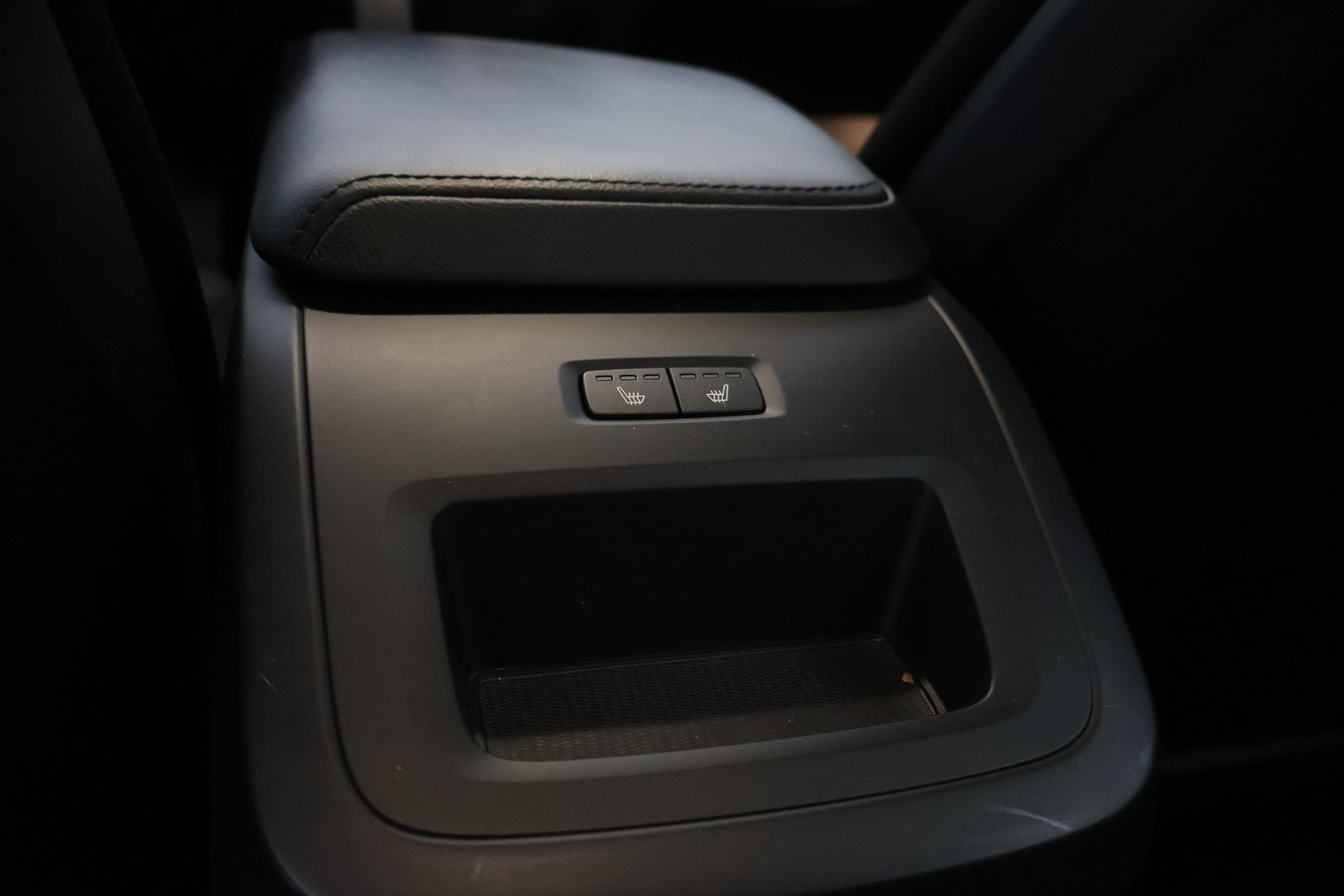 VOLVO V60 Cross Country 2023