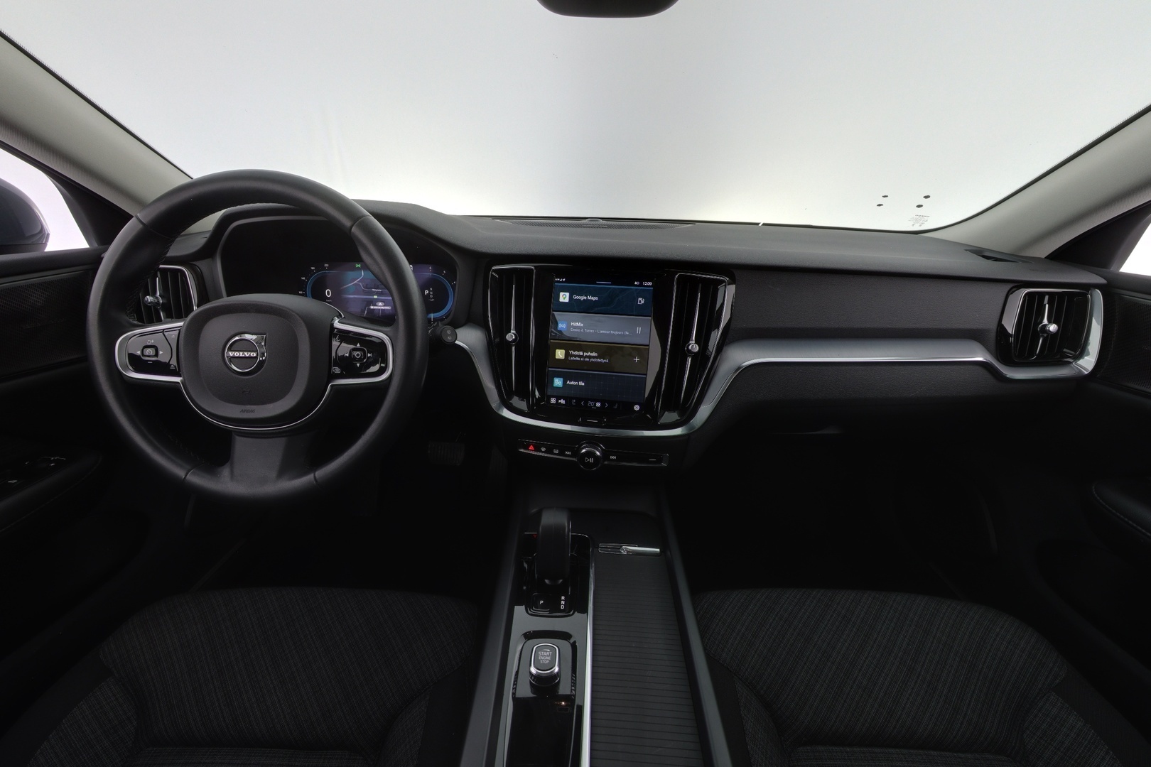 VOLVO V60 Cross Country 2023