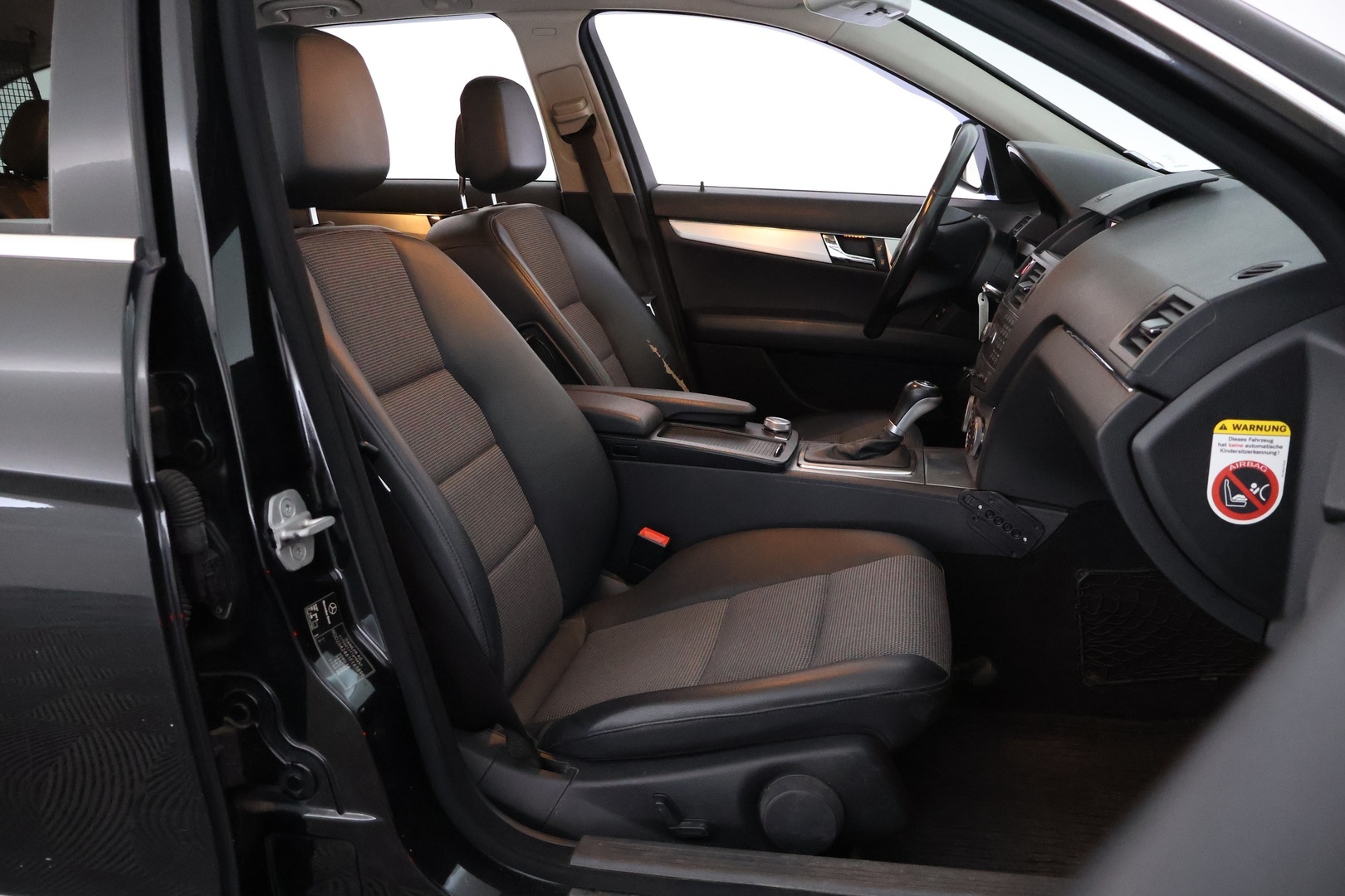 MERCEDES-BENZ C 2008