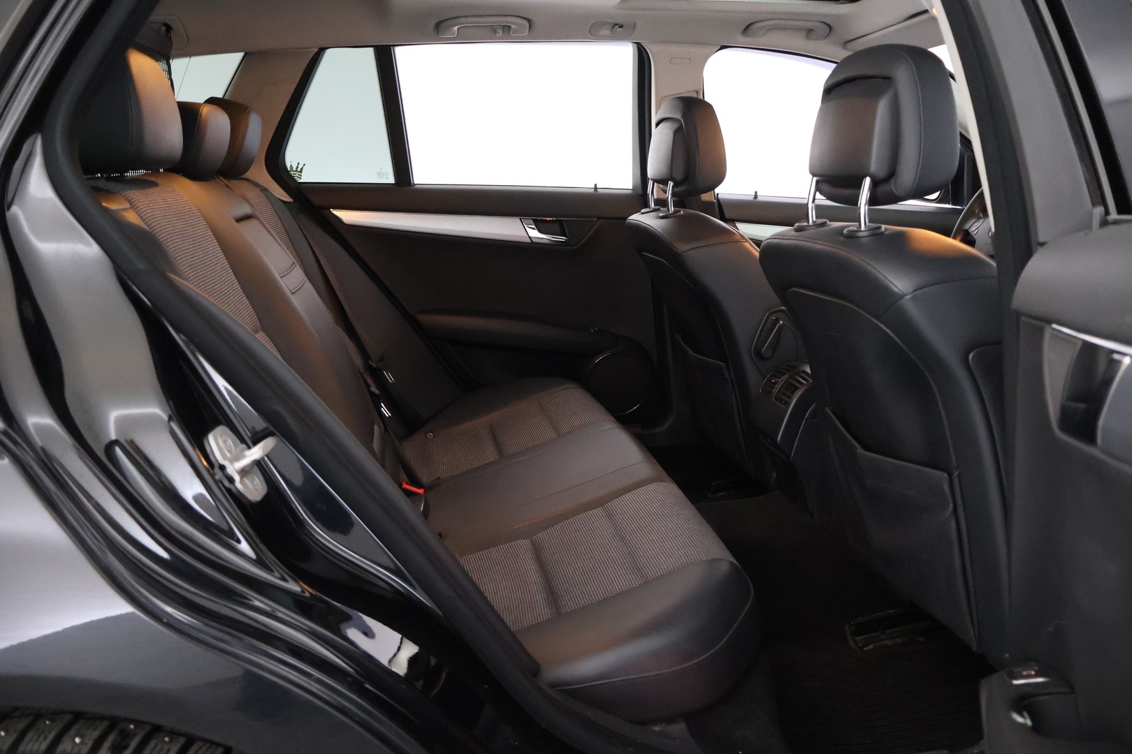 MERCEDES-BENZ C 2008