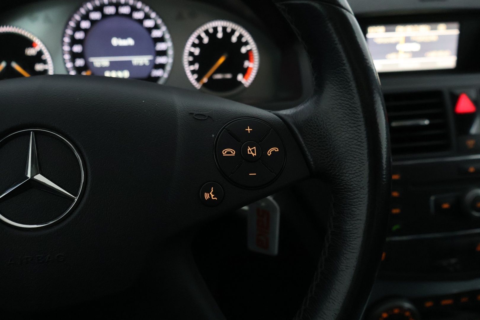 MERCEDES-BENZ C 2008