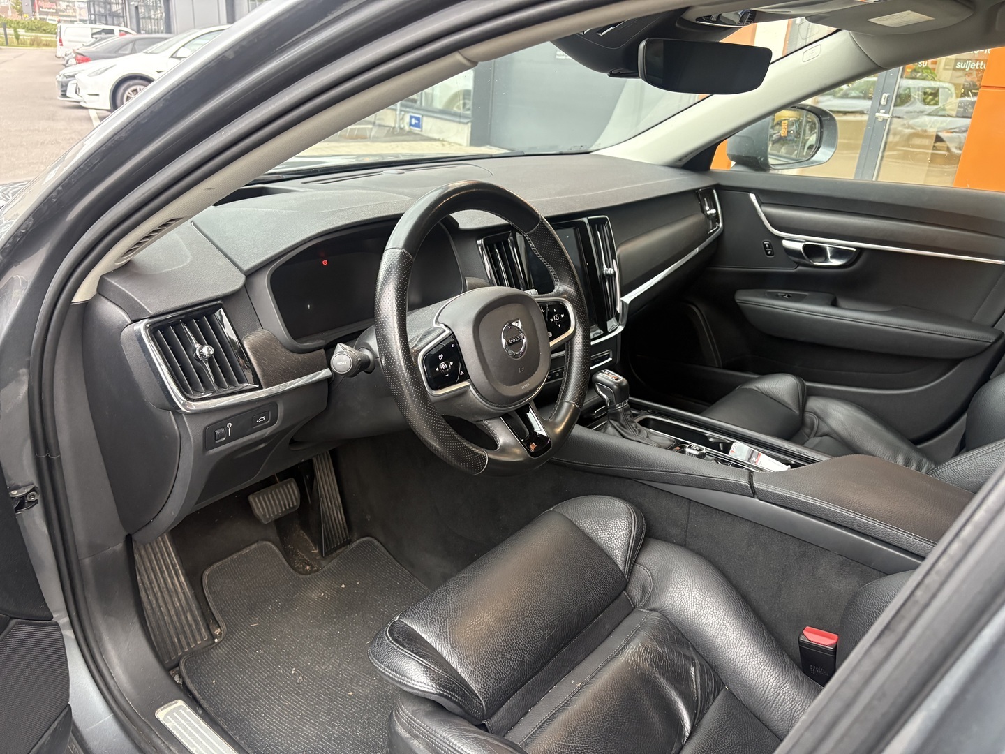VOLVO V90 Cross Country 2018