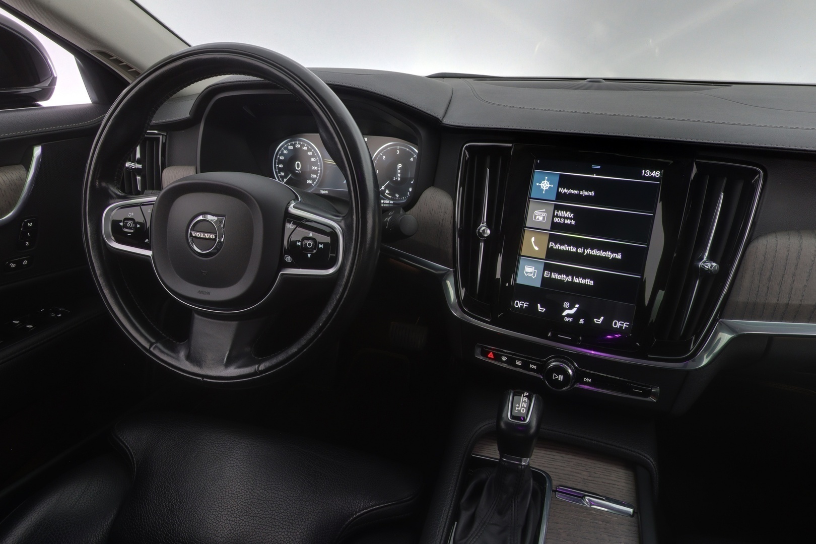 VOLVO S90 2021
