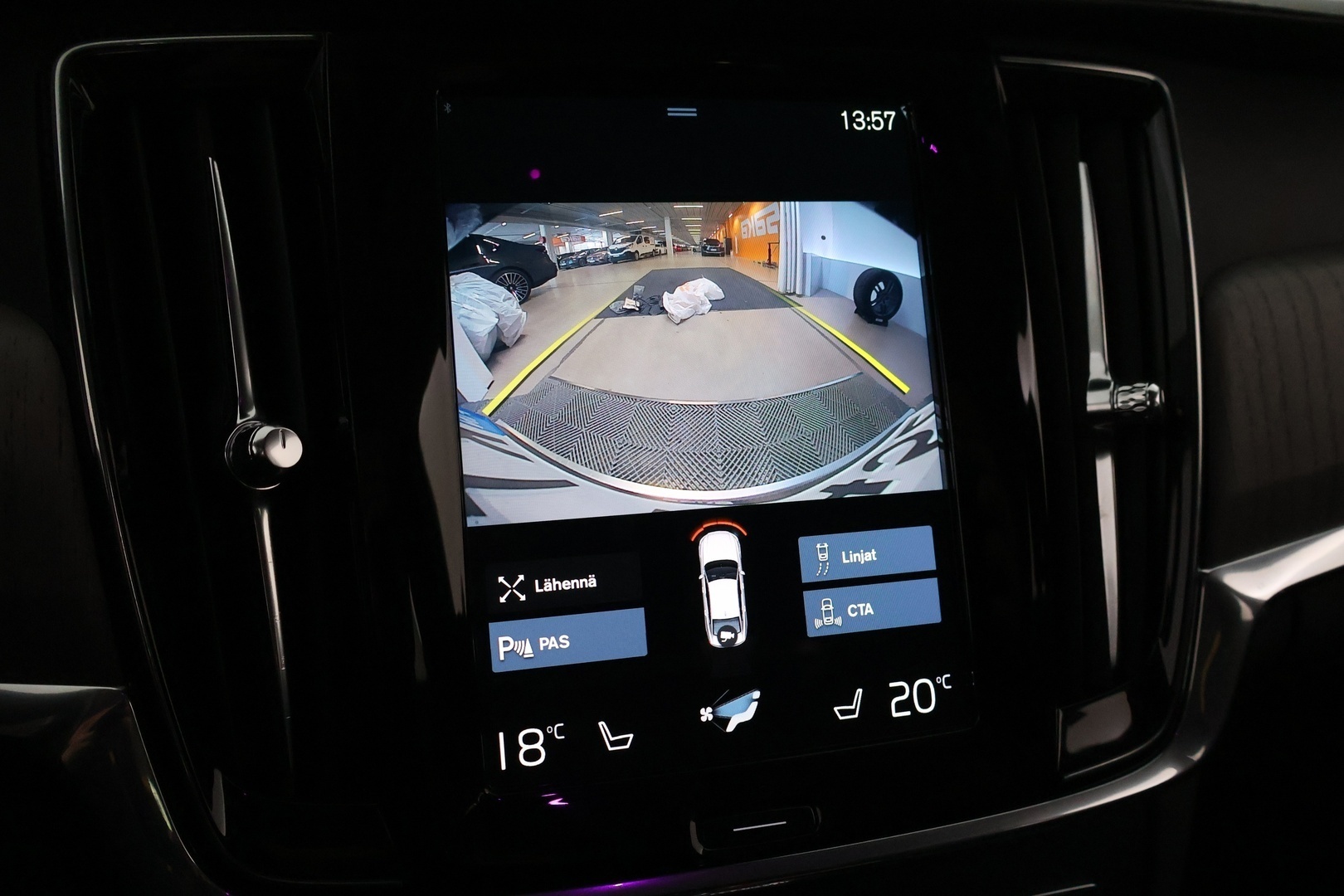 VOLVO S90 2021