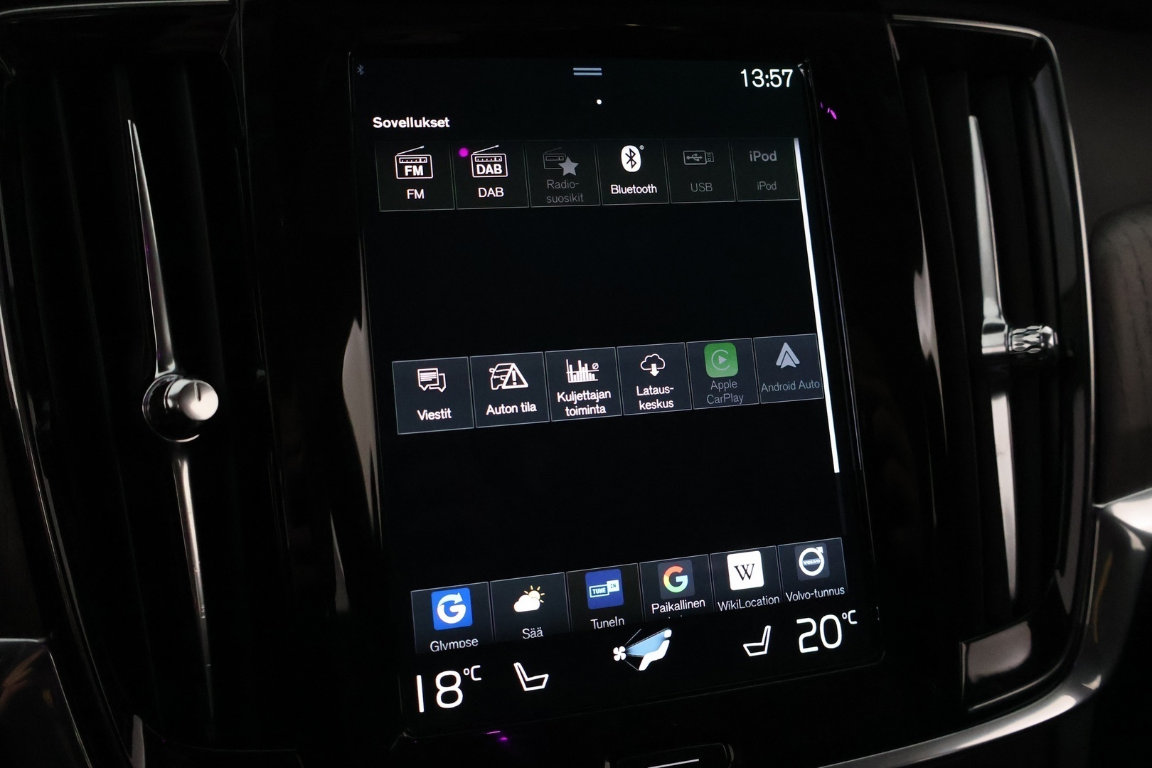 VOLVO S90 2021