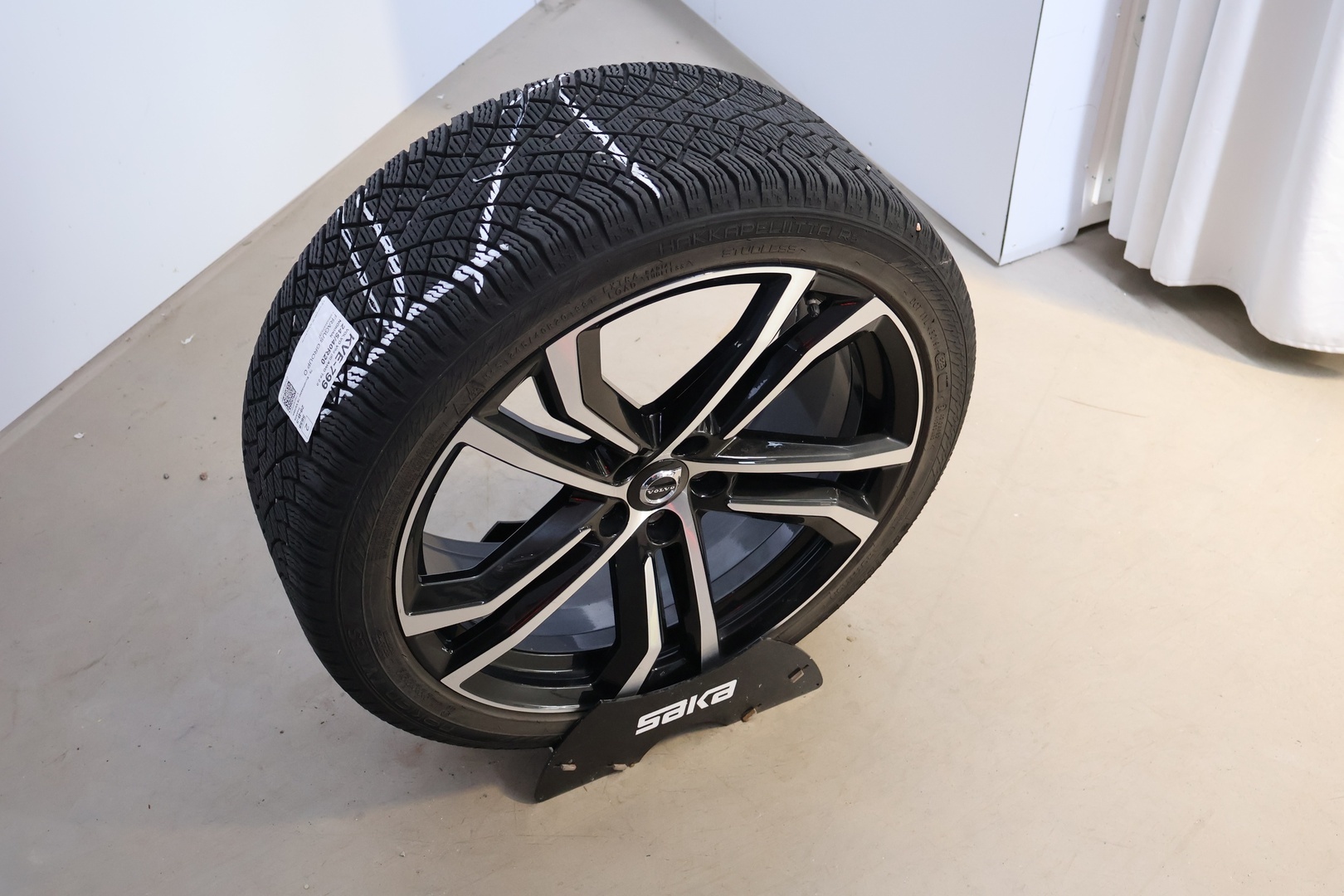 VOLVO V90 2023