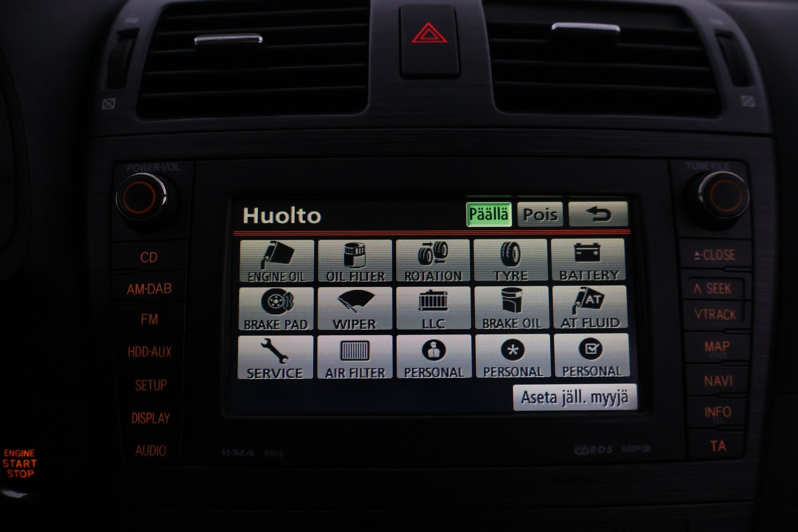 TOYOTA Avensis 2010