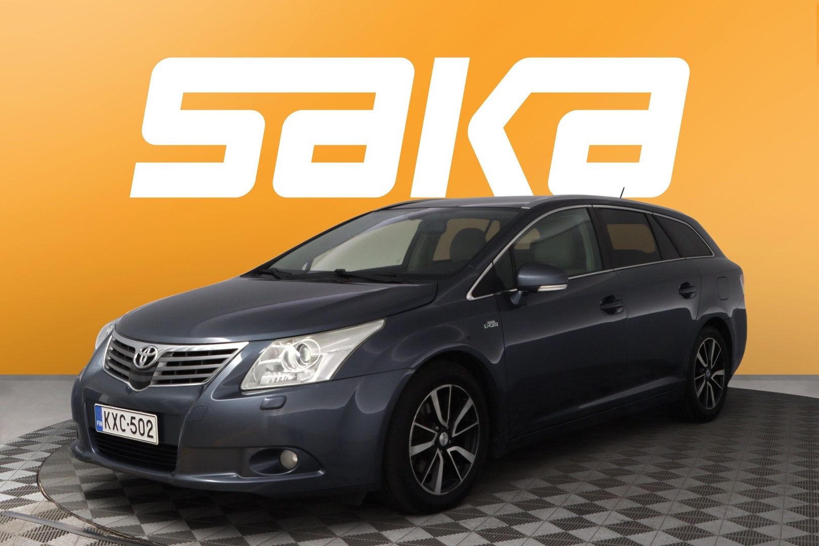 TOYOTA Avensis 2010