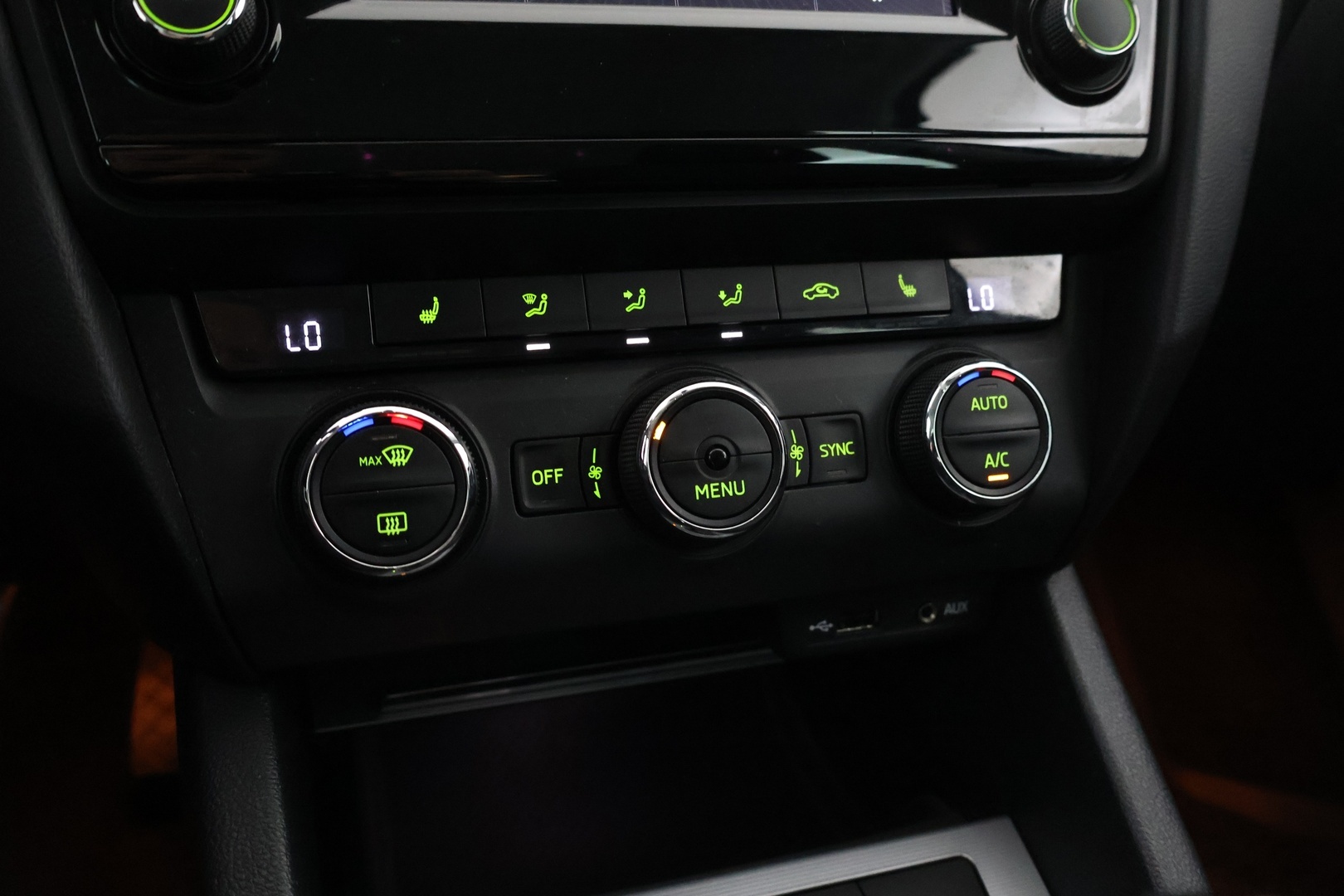 SKODA Octavia 2016