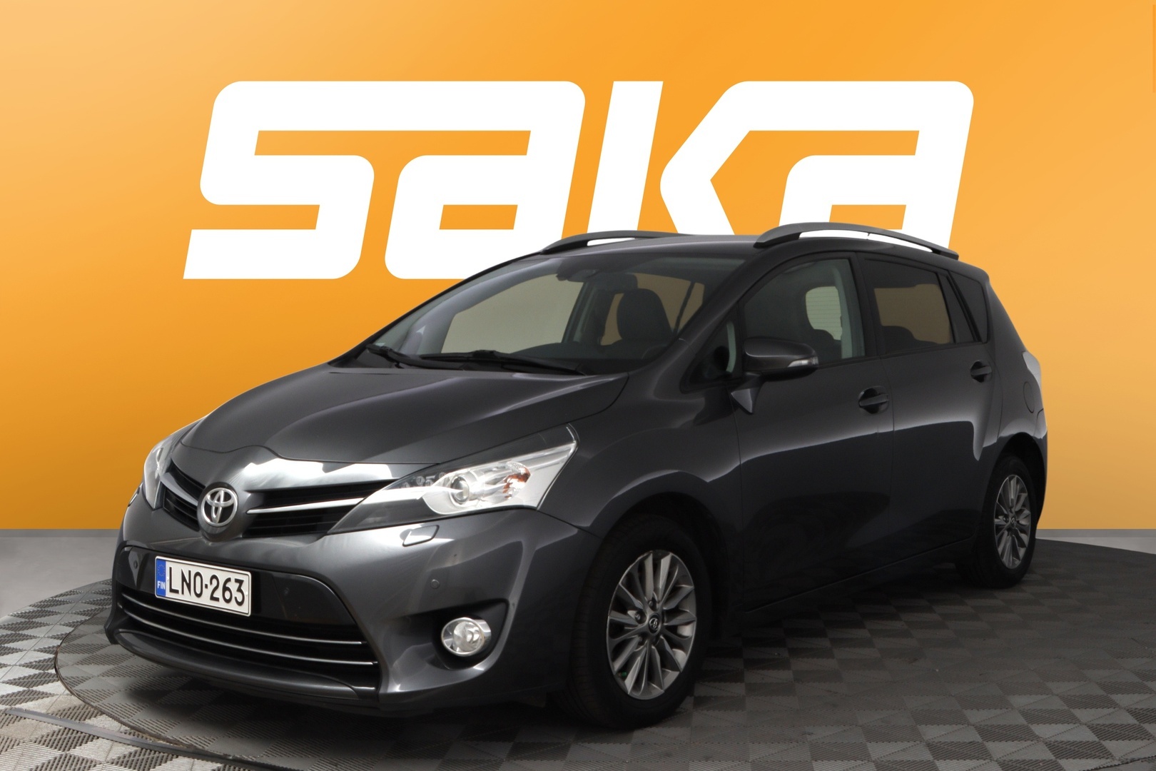 TOYOTA Verso 2016