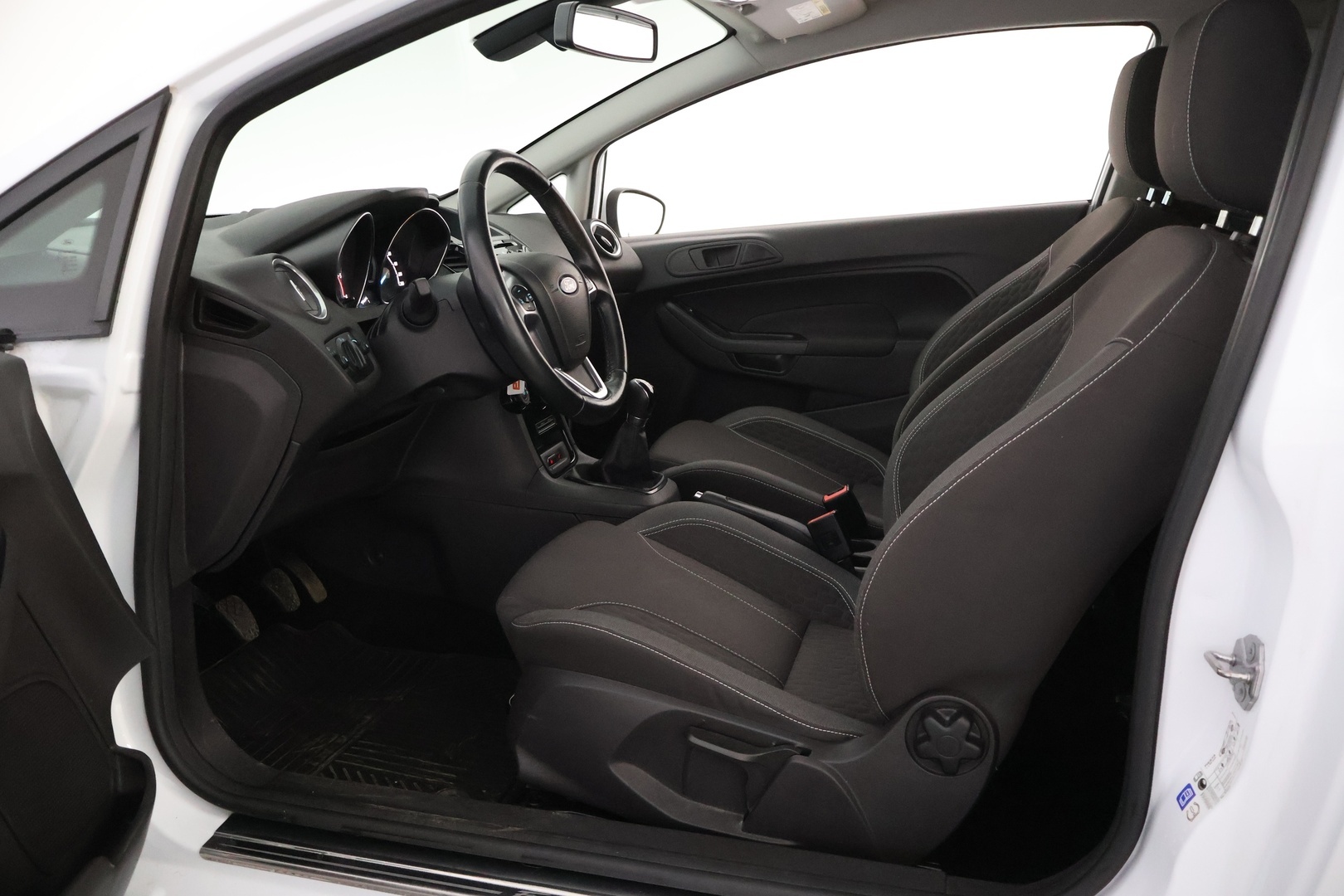 FORD Fiesta Van 2017