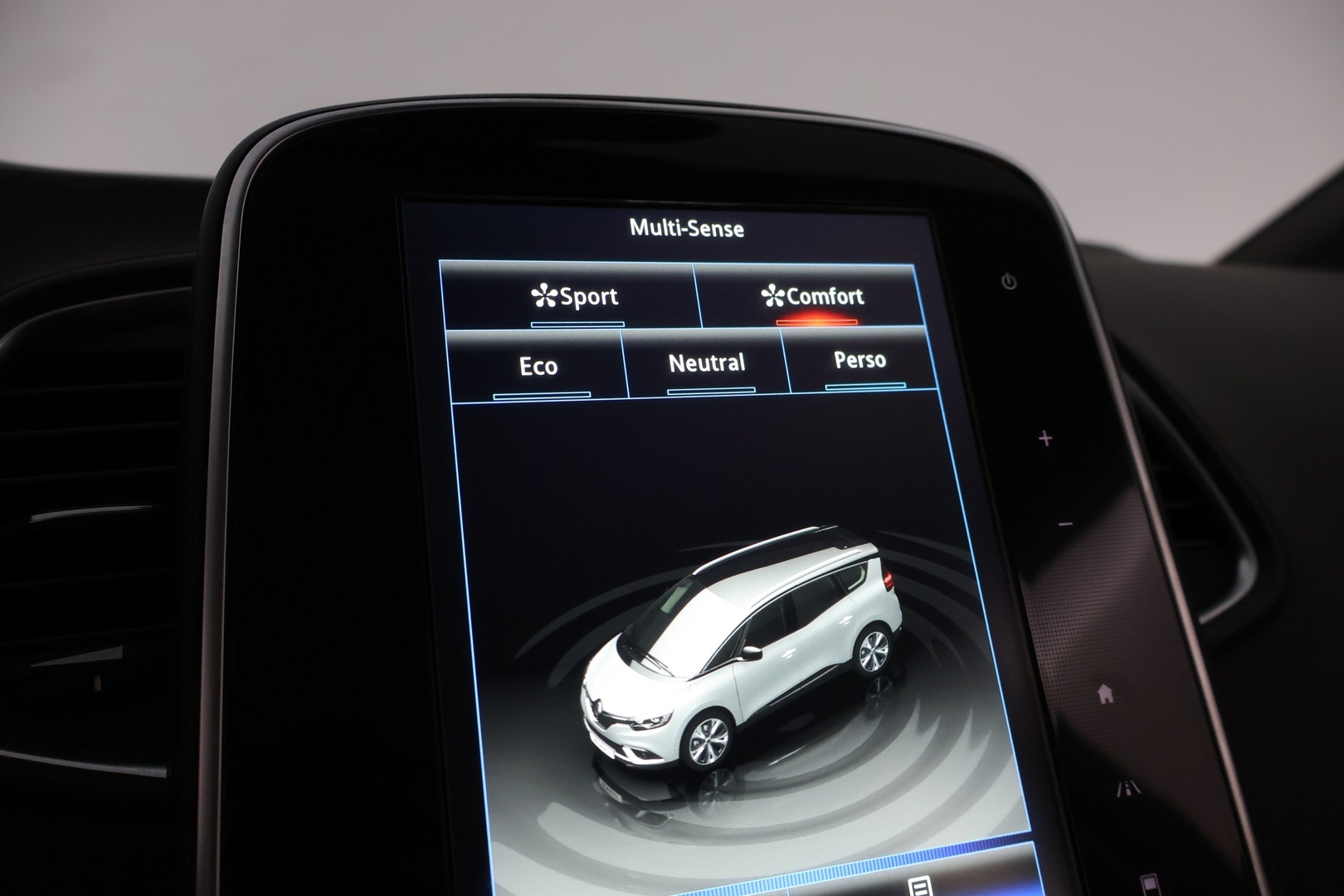 RENAULT Grand Scenic 2017