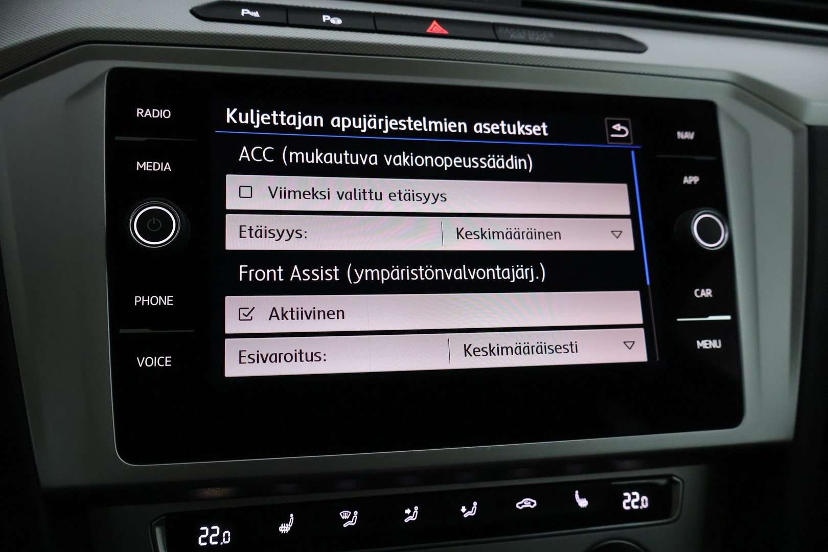 VOLKSWAGEN Passat 2018