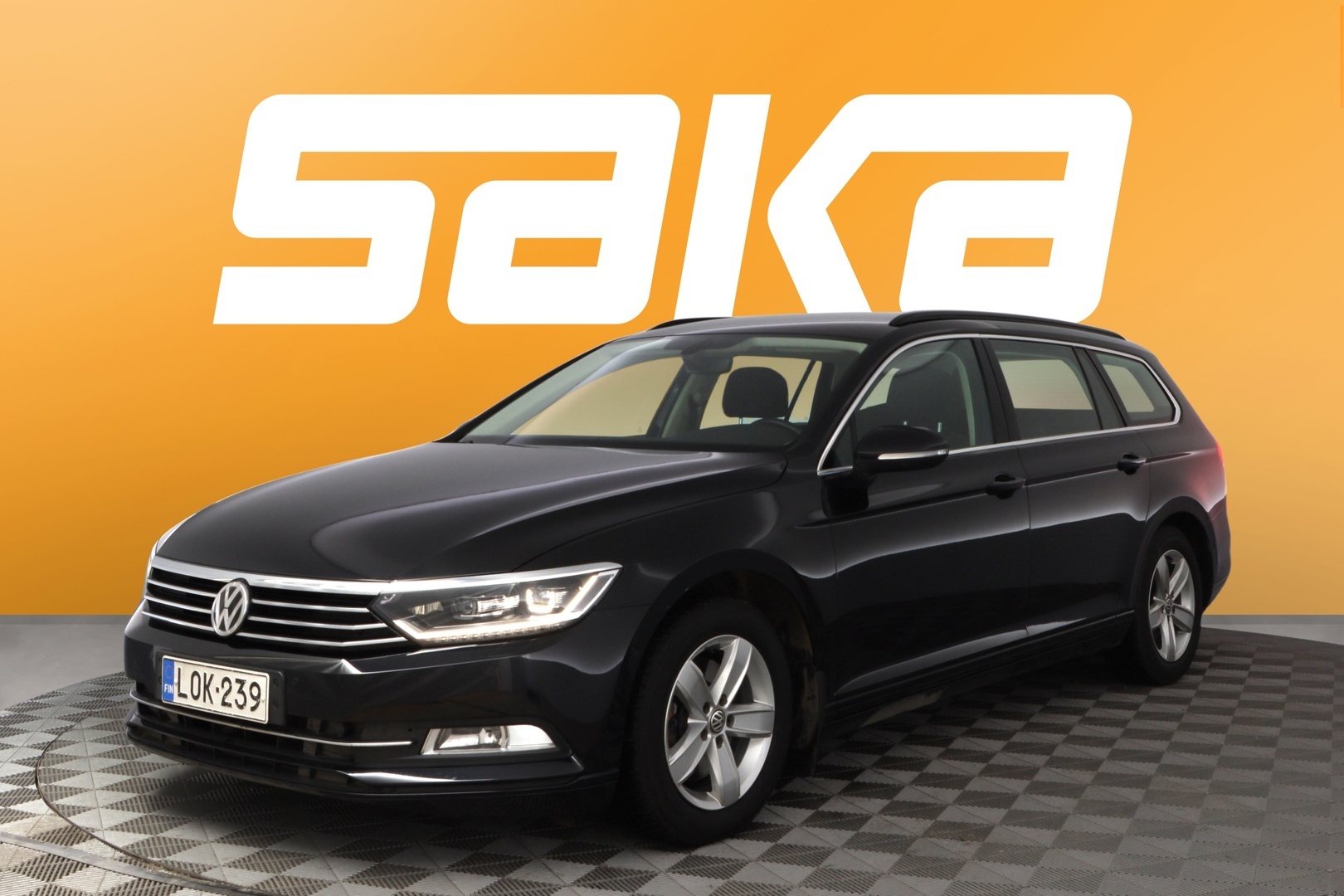 VOLKSWAGEN Passat 2018