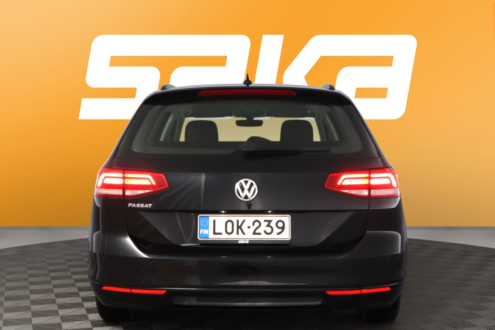 VOLKSWAGEN Passat 2018