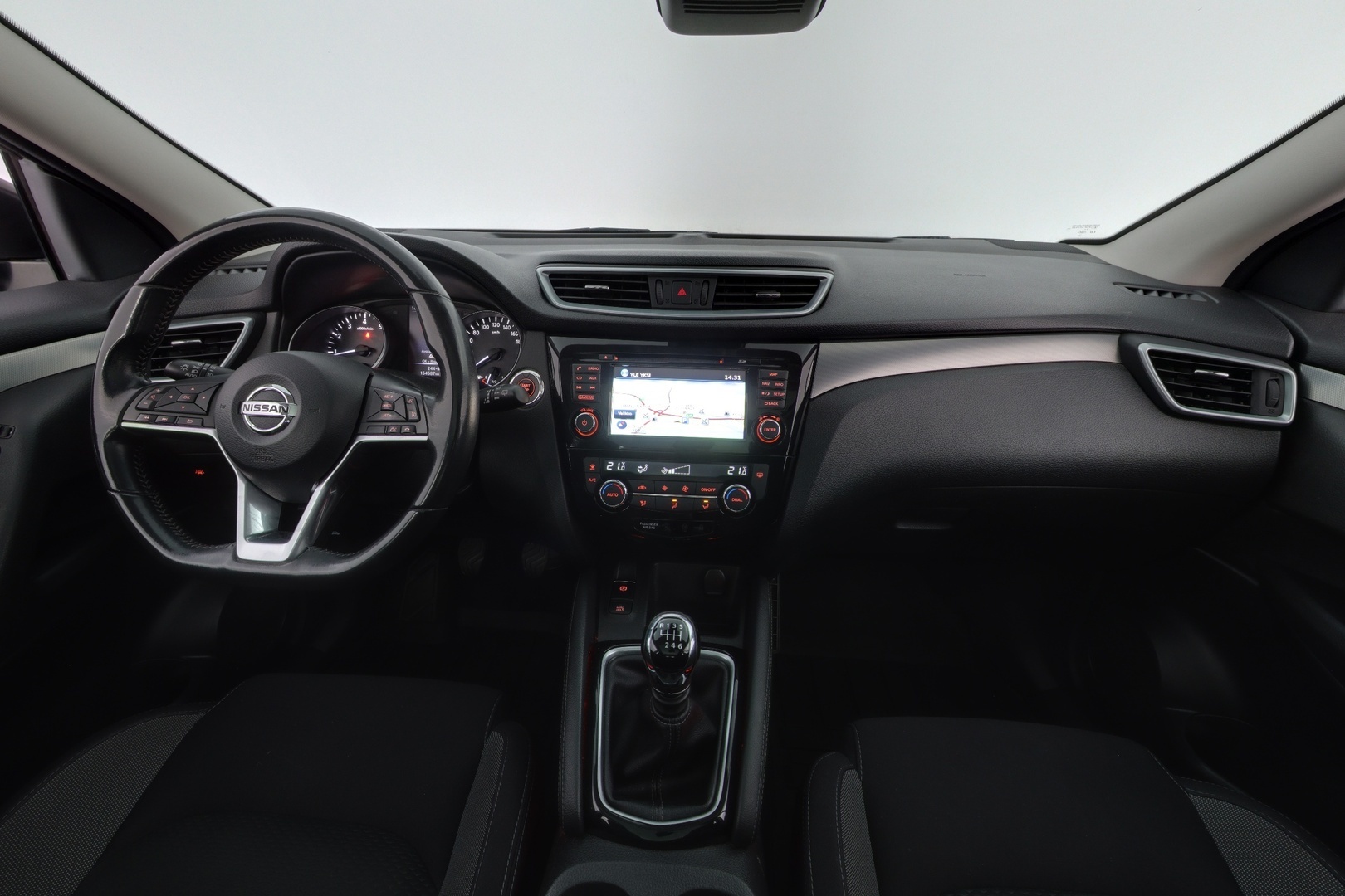NISSAN Qashqai 2019