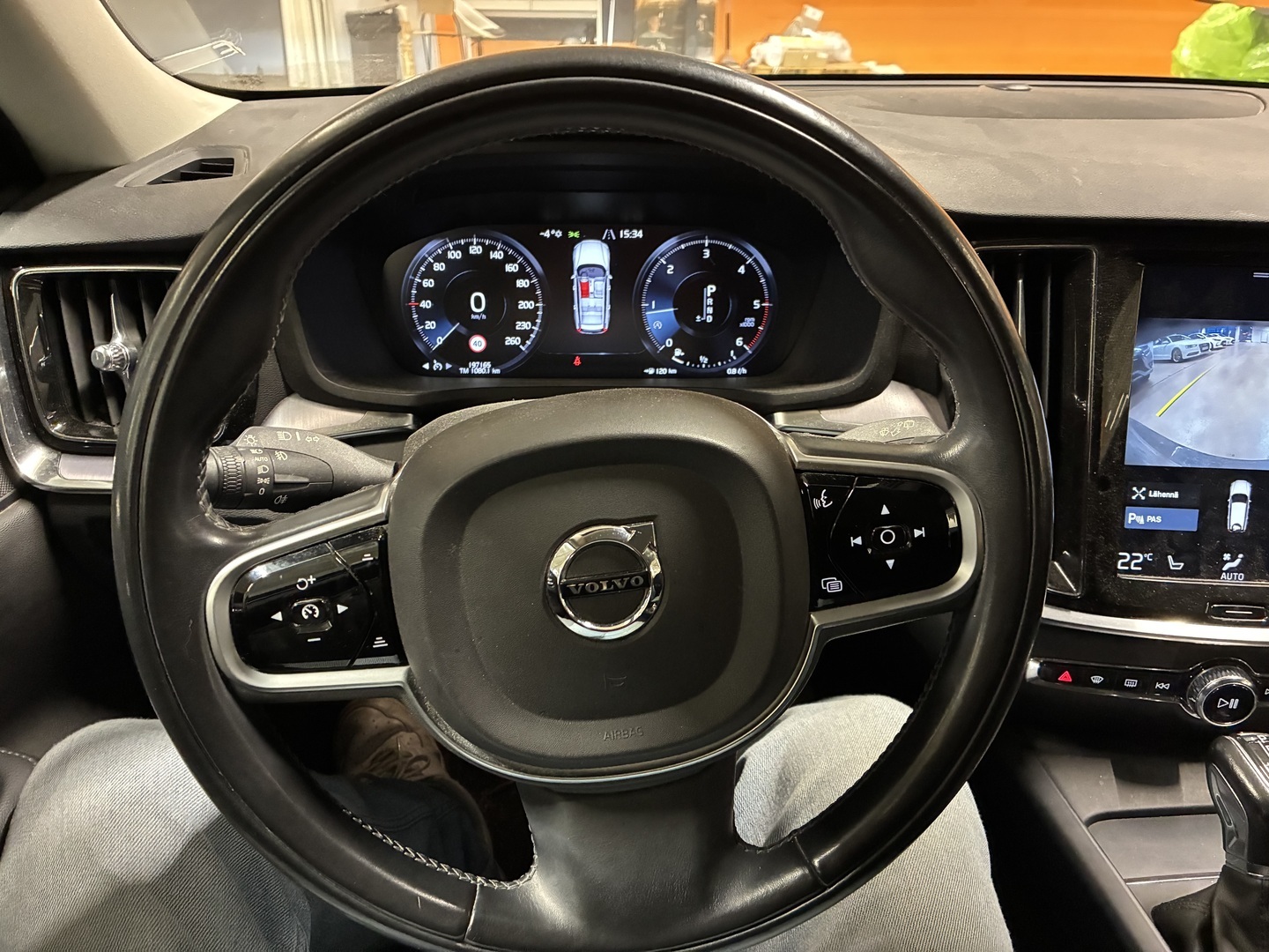 VOLVO V60 2018