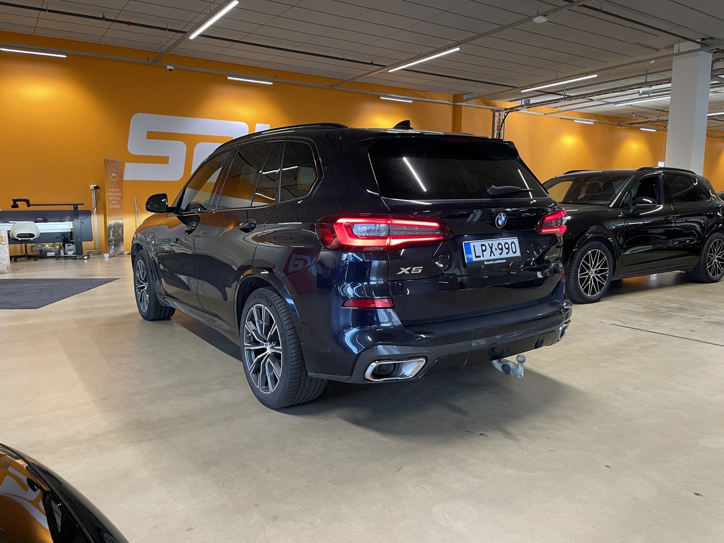 BMW X5 2021