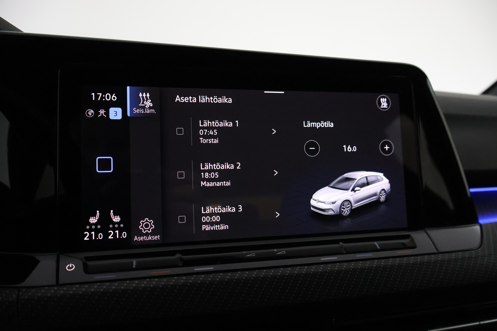 VOLKSWAGEN Golf 2023
