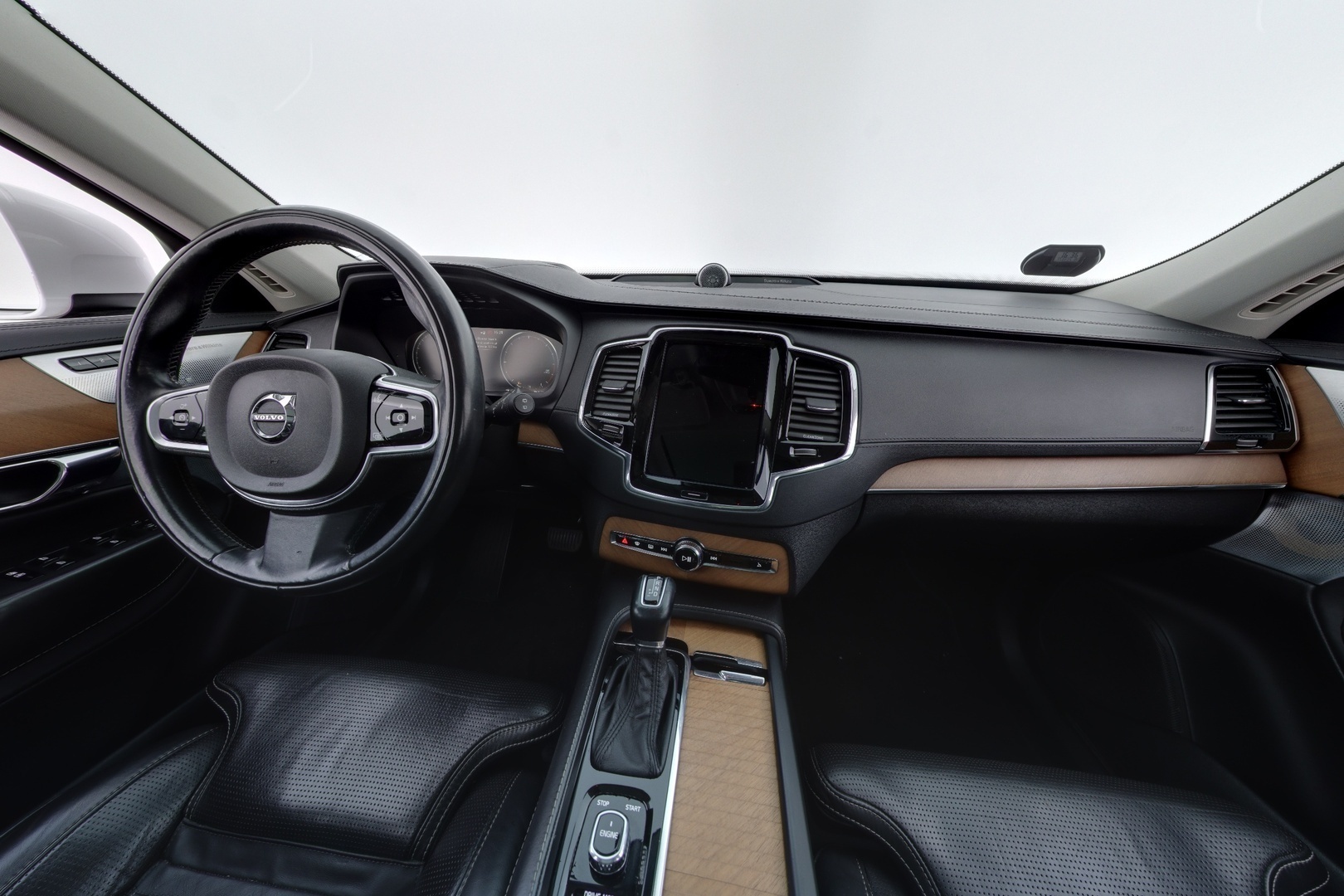 VOLVO XC90 2016