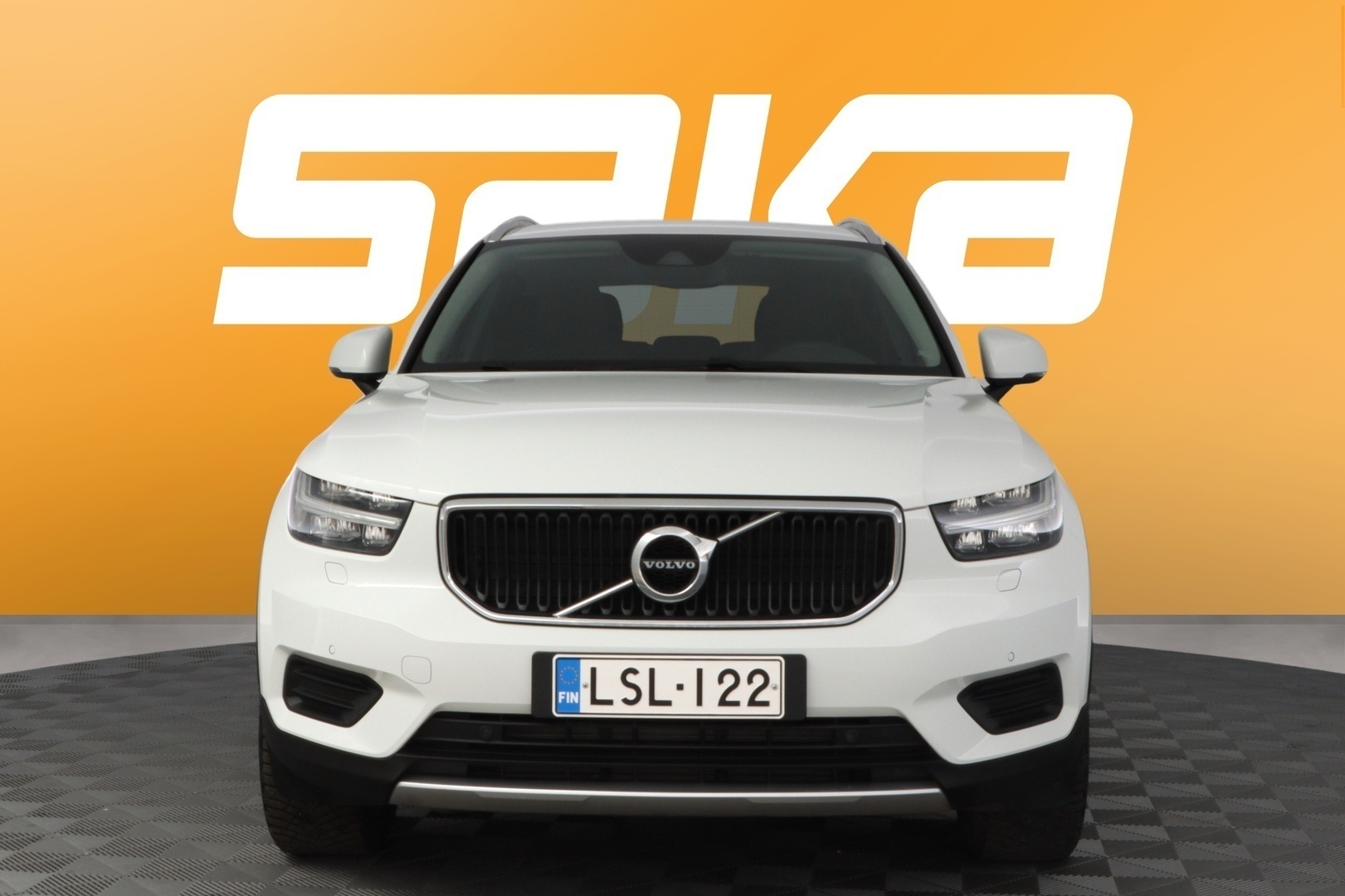 VOLVO XC40 2020