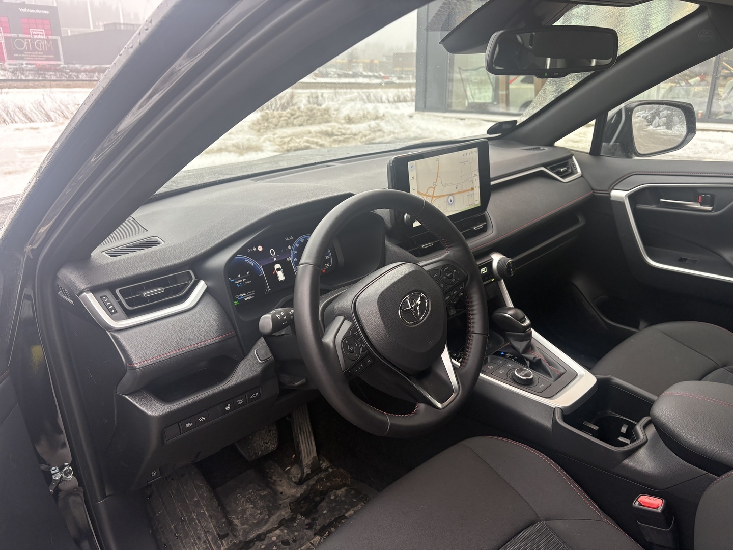 TOYOTA RAV4 Plug-in 2025