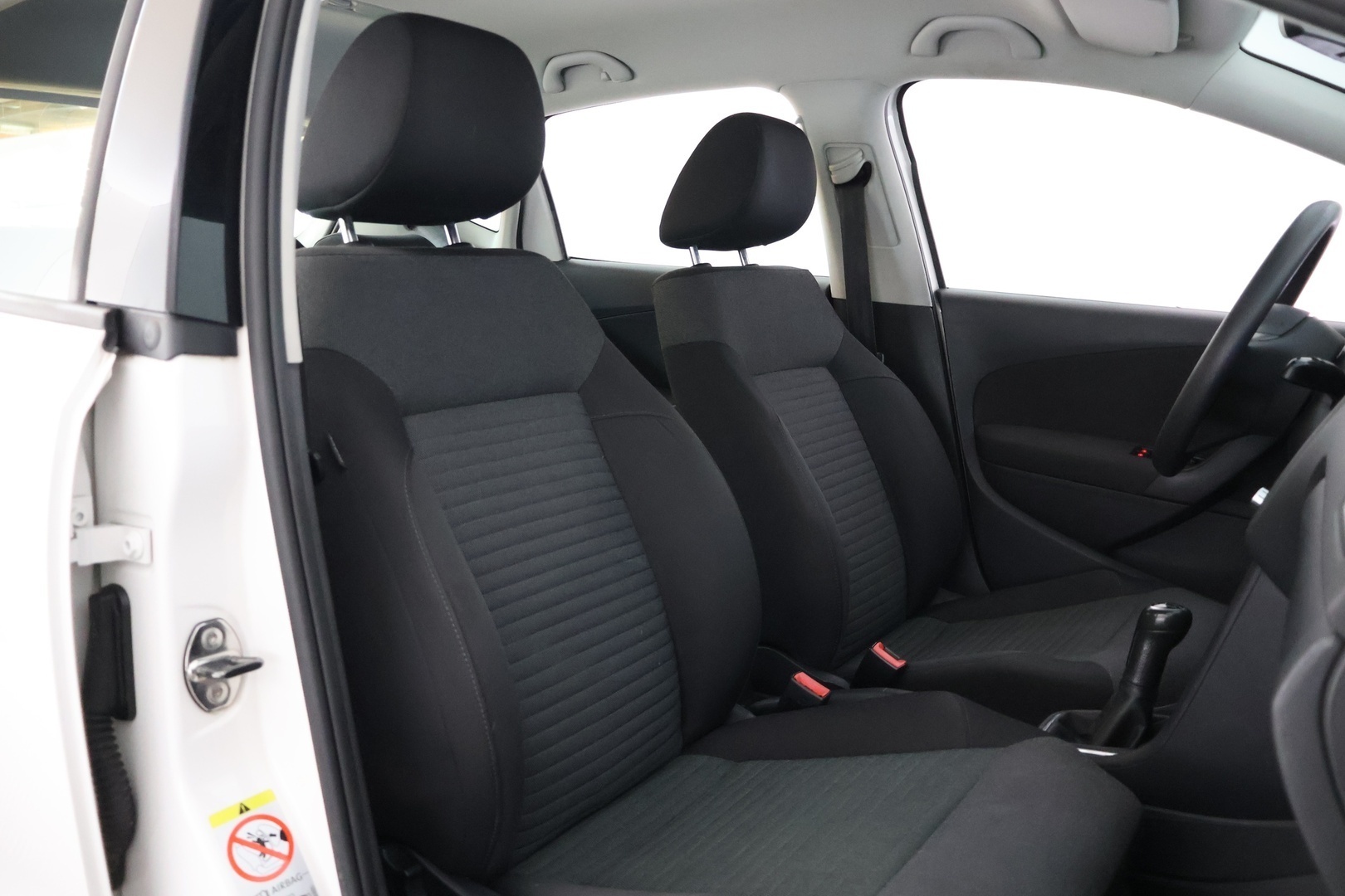 VOLKSWAGEN Polo 2010