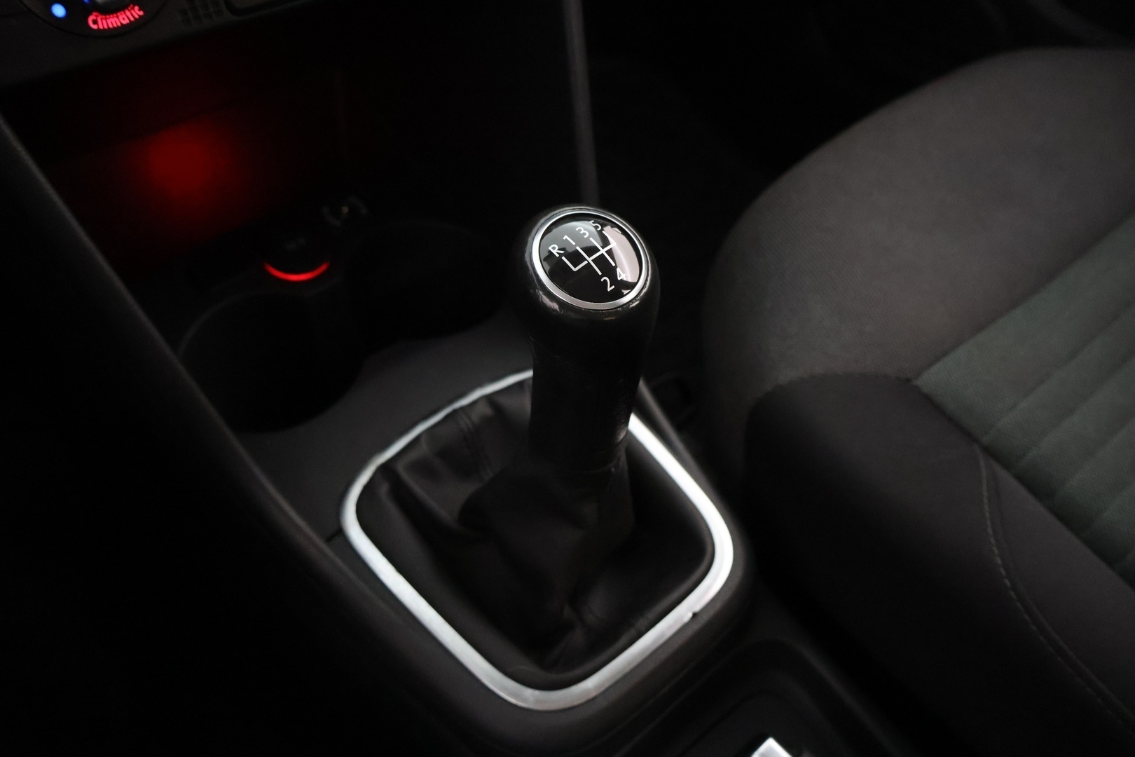 VOLKSWAGEN Polo 2010