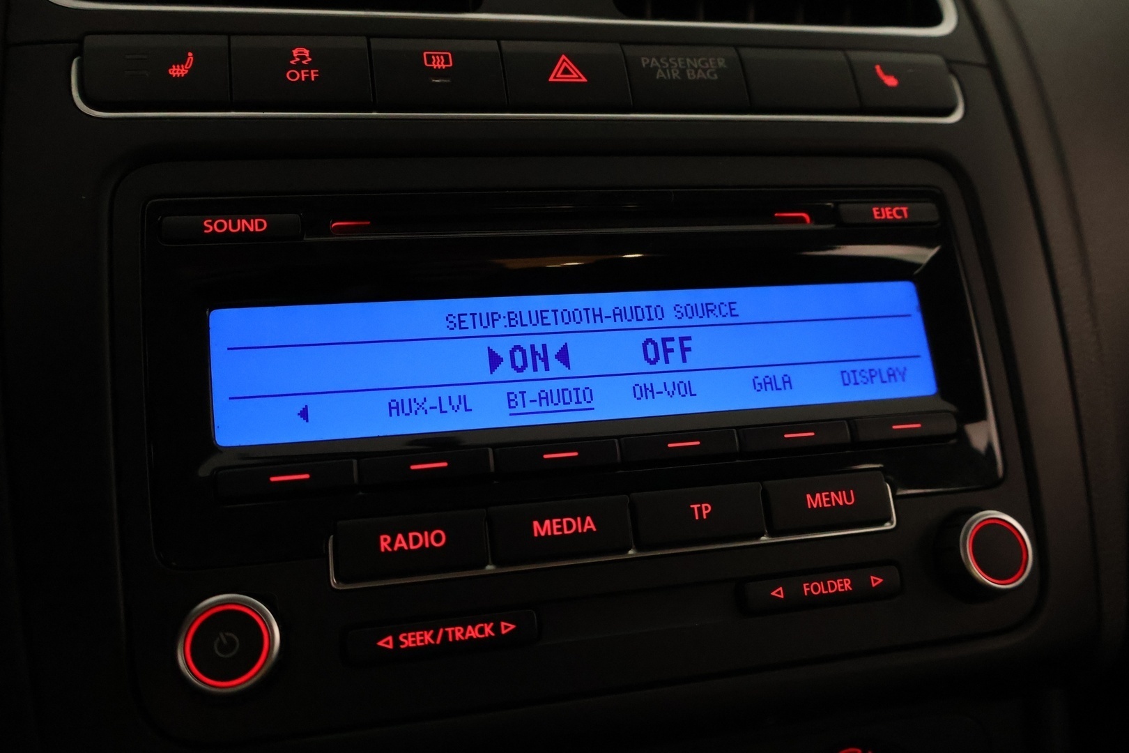 VOLKSWAGEN Polo 2010