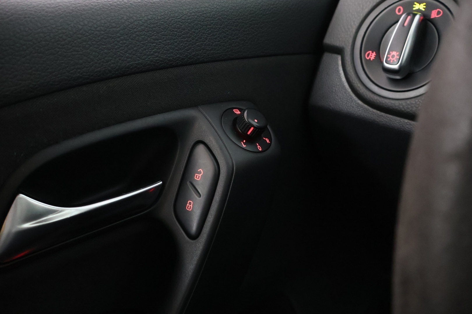 VOLKSWAGEN Polo 2010