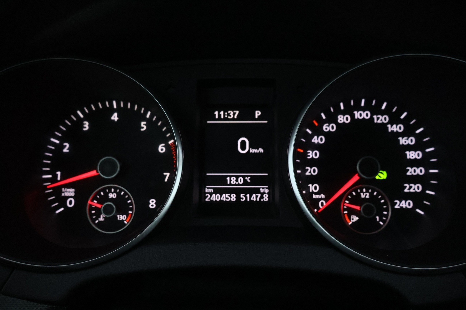 VOLKSWAGEN Golf 2011
