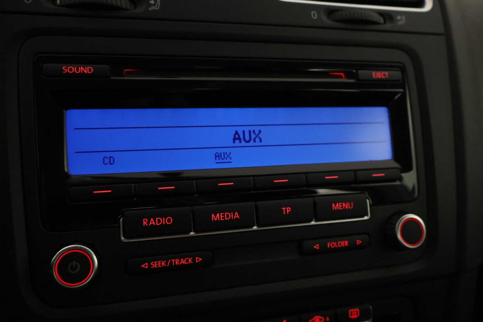 VOLKSWAGEN Golf 2011