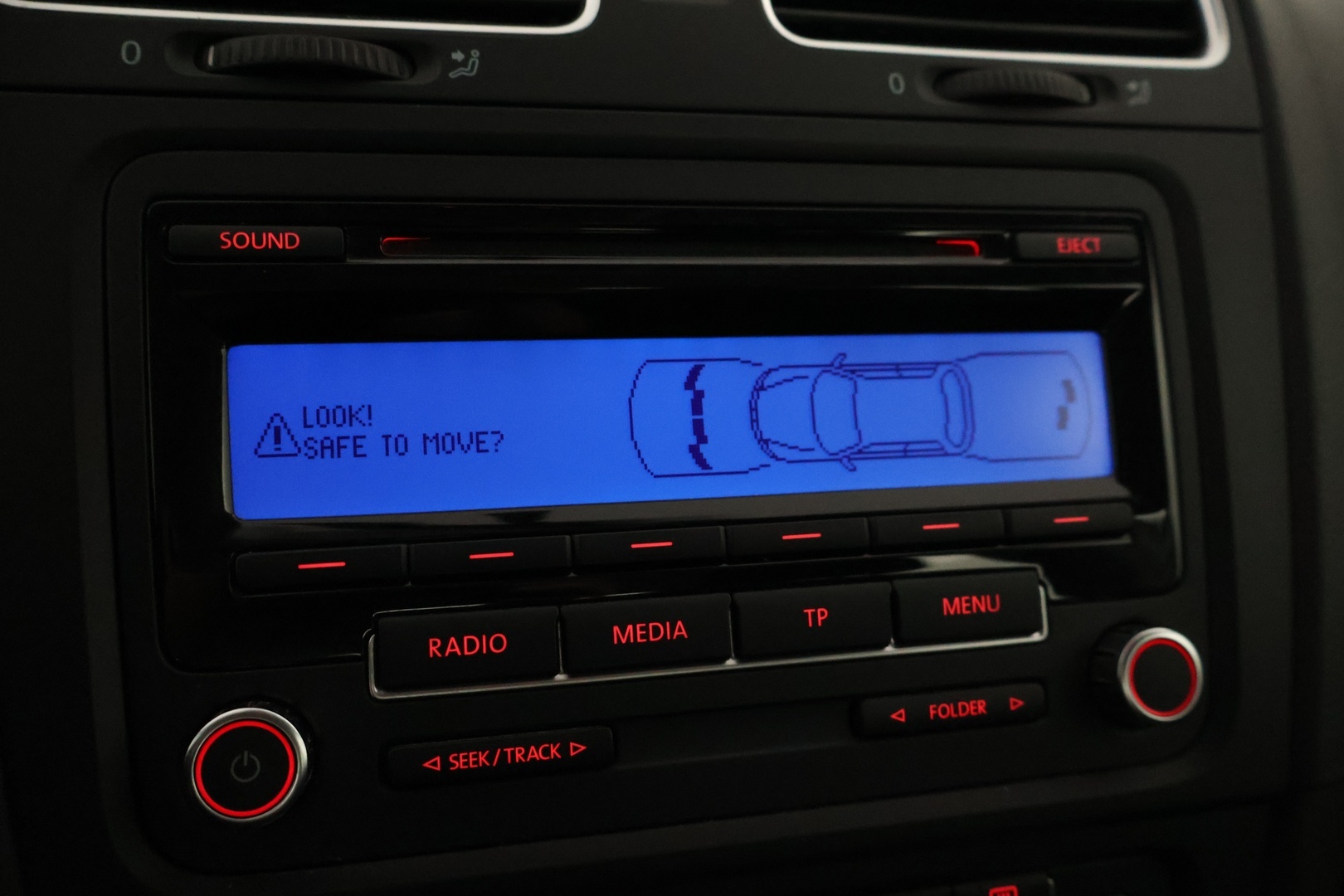 VOLKSWAGEN Golf 2011