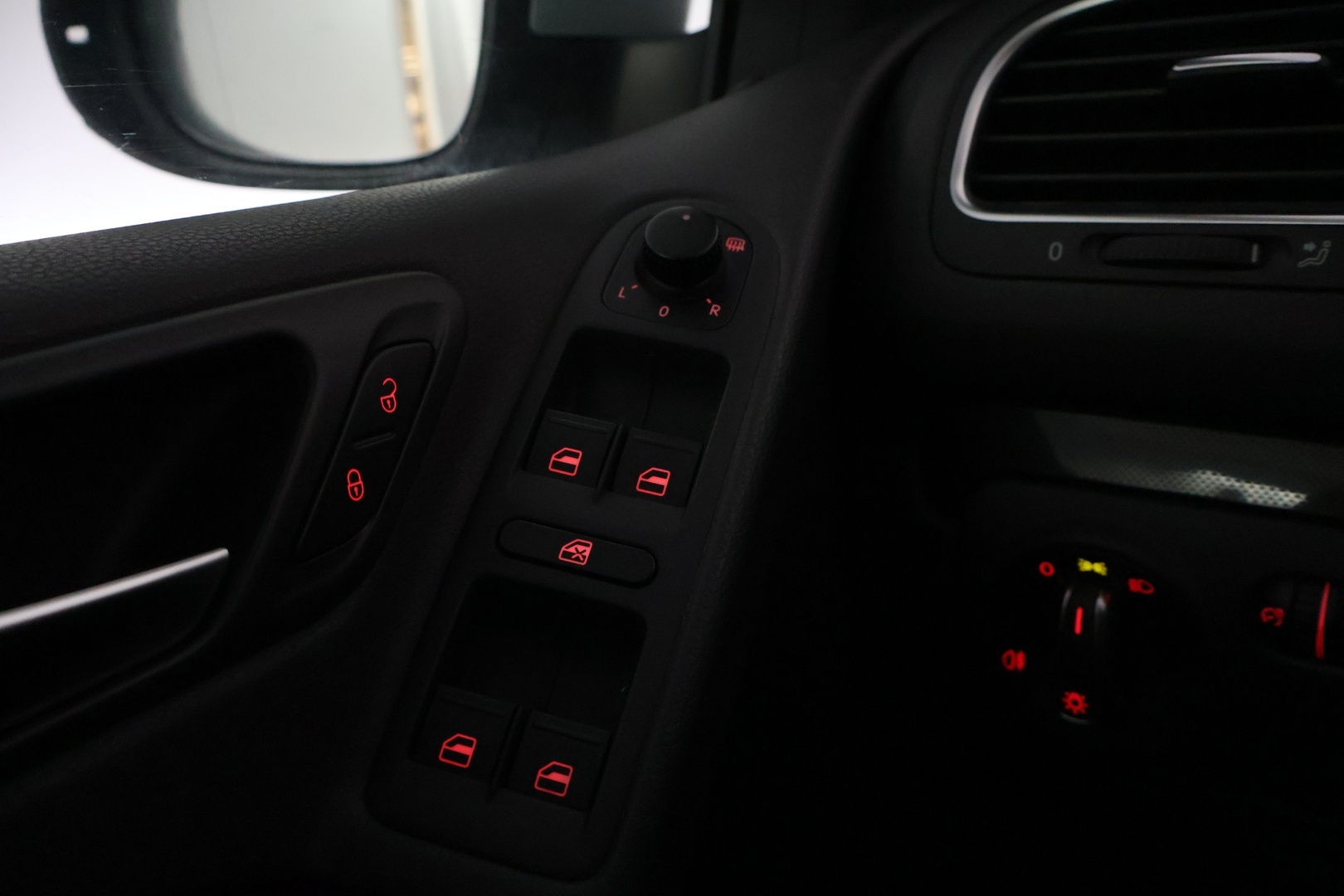 VOLKSWAGEN Golf 2011