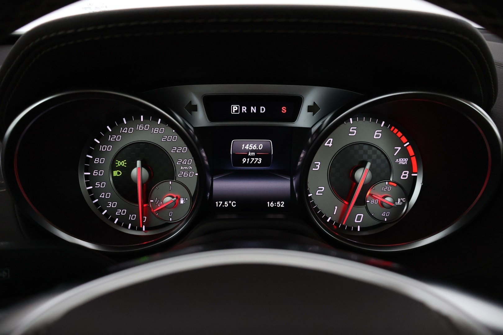 MERCEDES-BENZ SL 2014