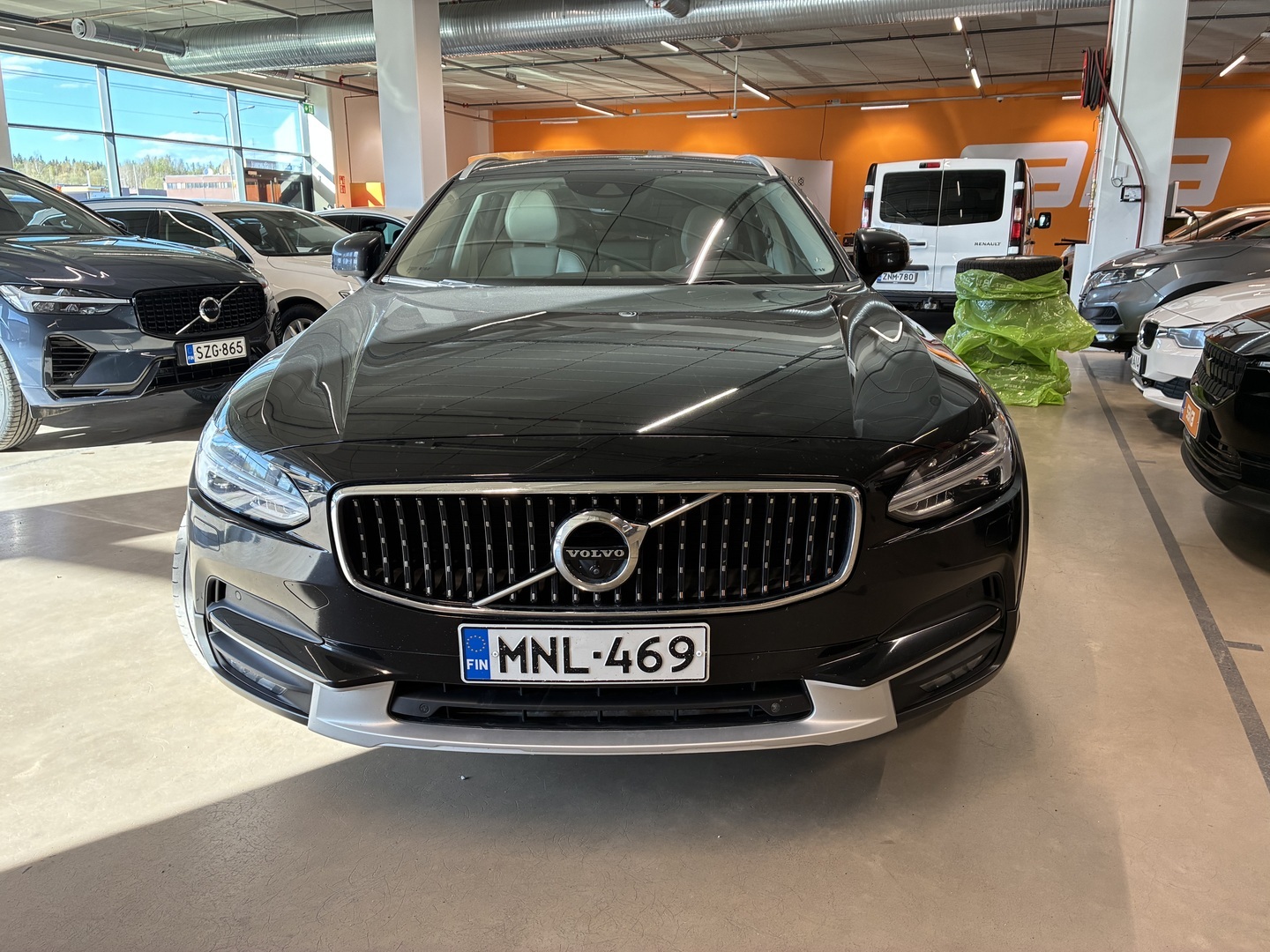 VOLVO V90 Cross Country 2018