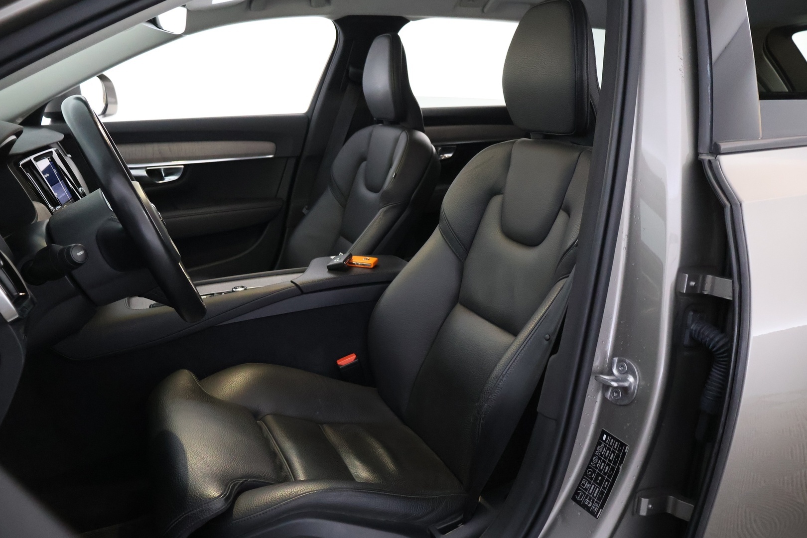 VOLVO V90 Cross Country 2022