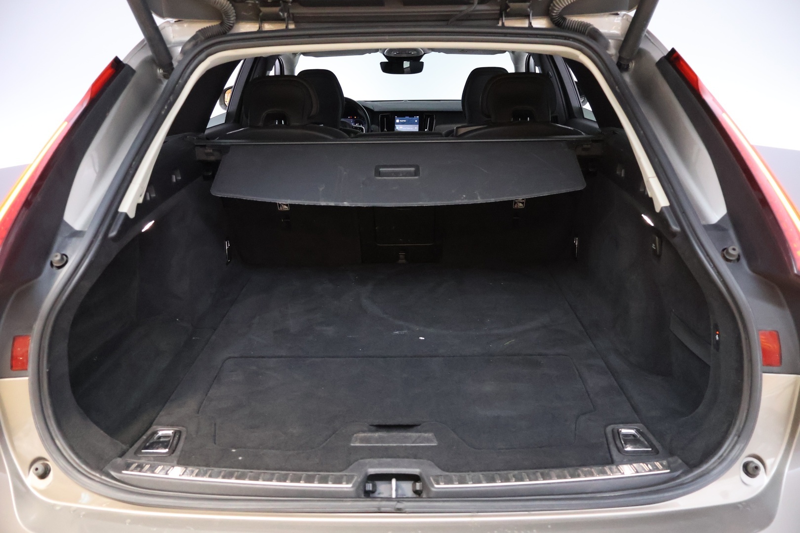 VOLVO V90 Cross Country 2022