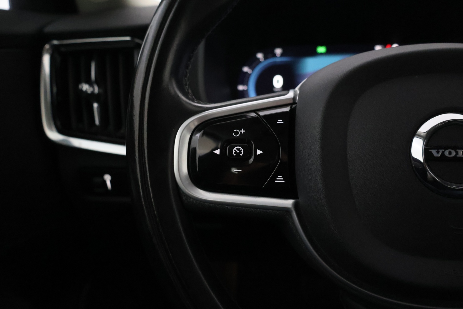 VOLVO V90 Cross Country 2022