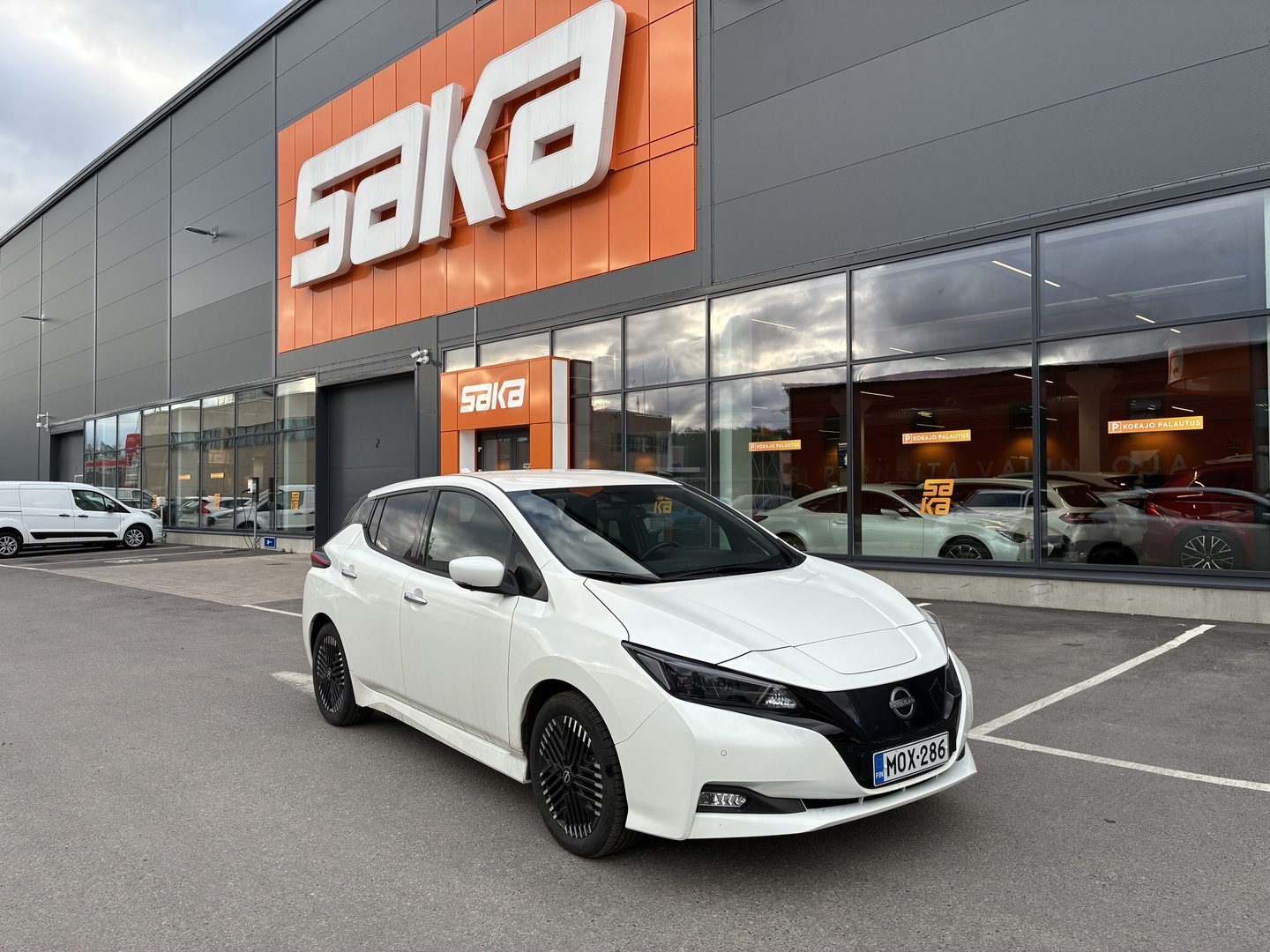 NISSAN Leaf 2023