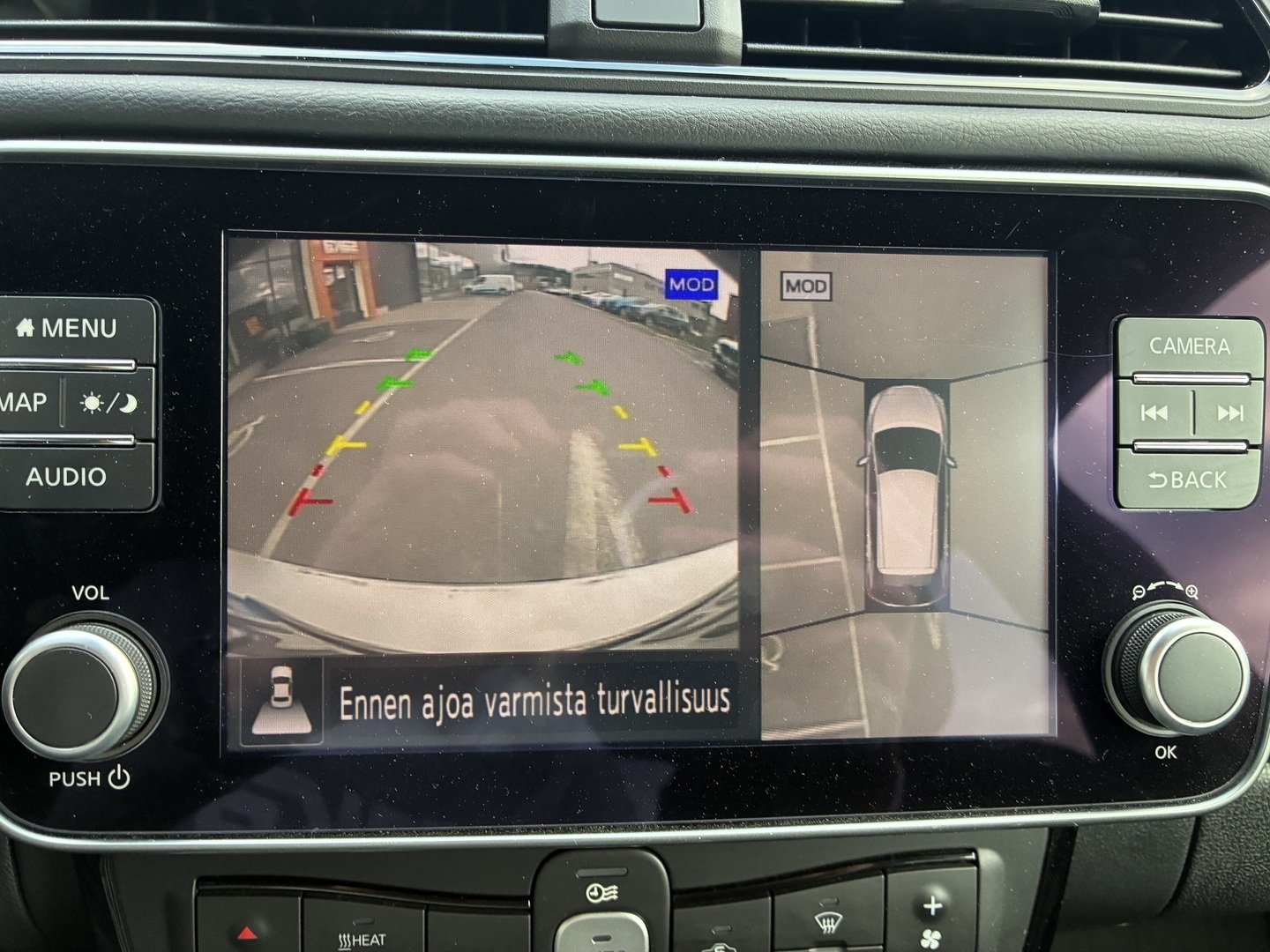 NISSAN Leaf 2023