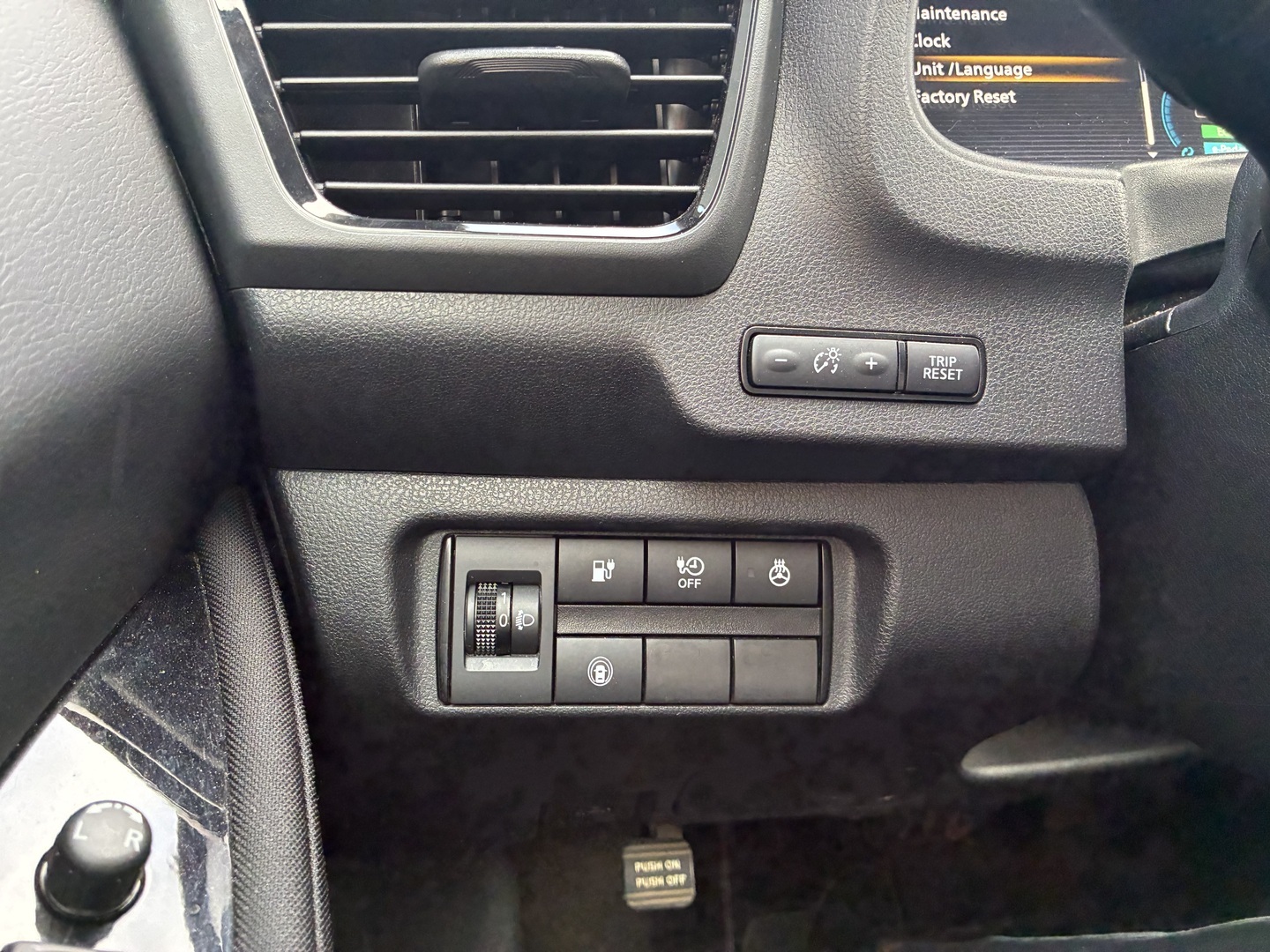 NISSAN Leaf 2023