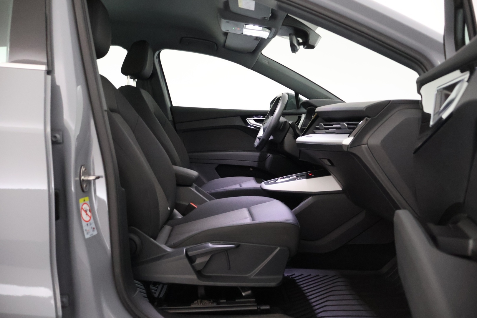 AUDI Q4 e-tron 2023