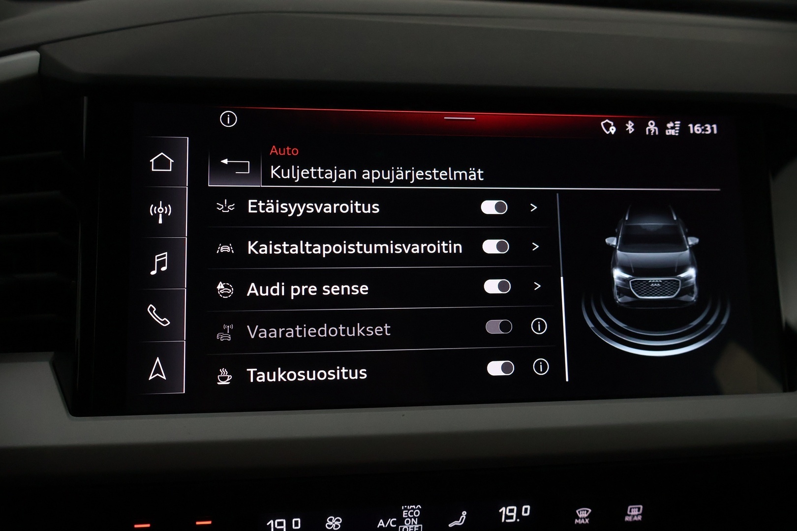 AUDI Q4 e-tron 2023