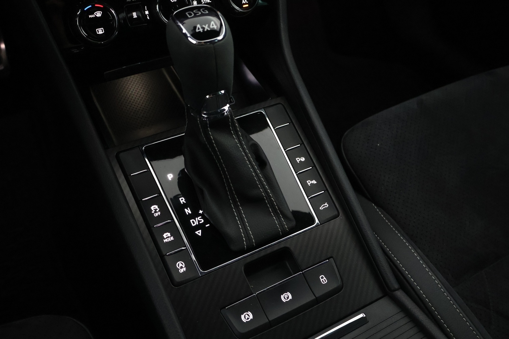 SKODA Superb 2020