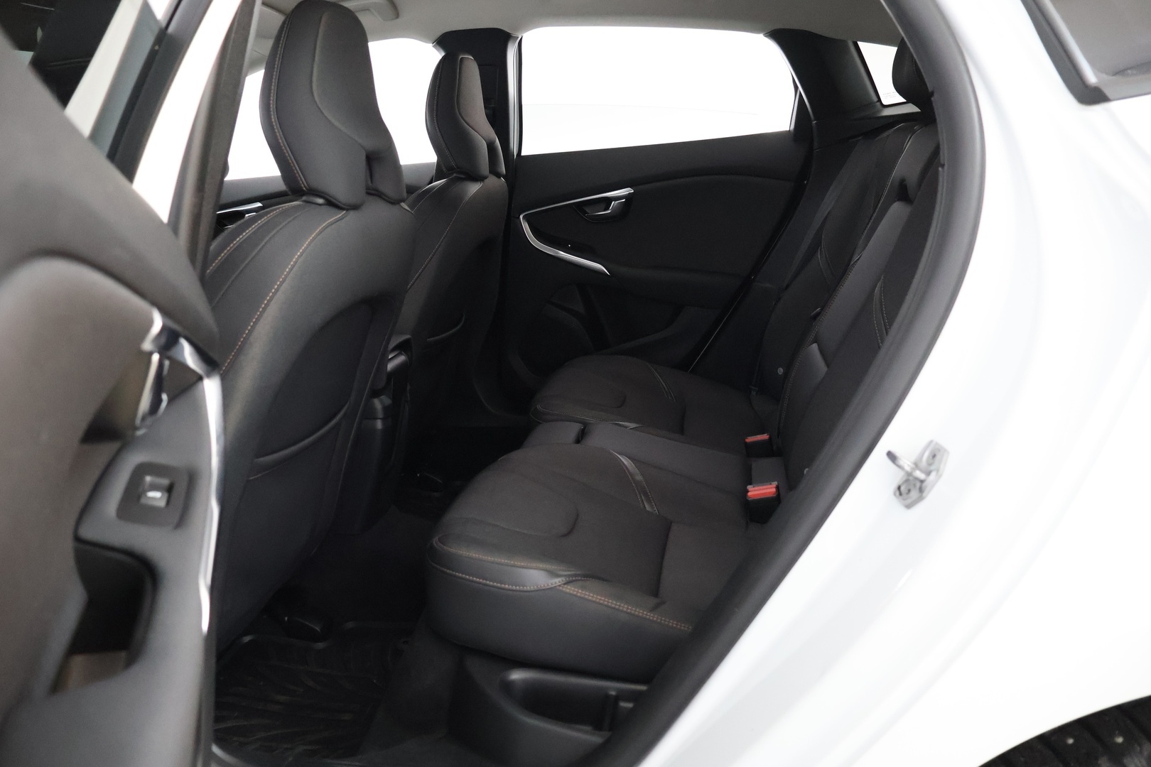 VOLVO V40 Cross Country 2017