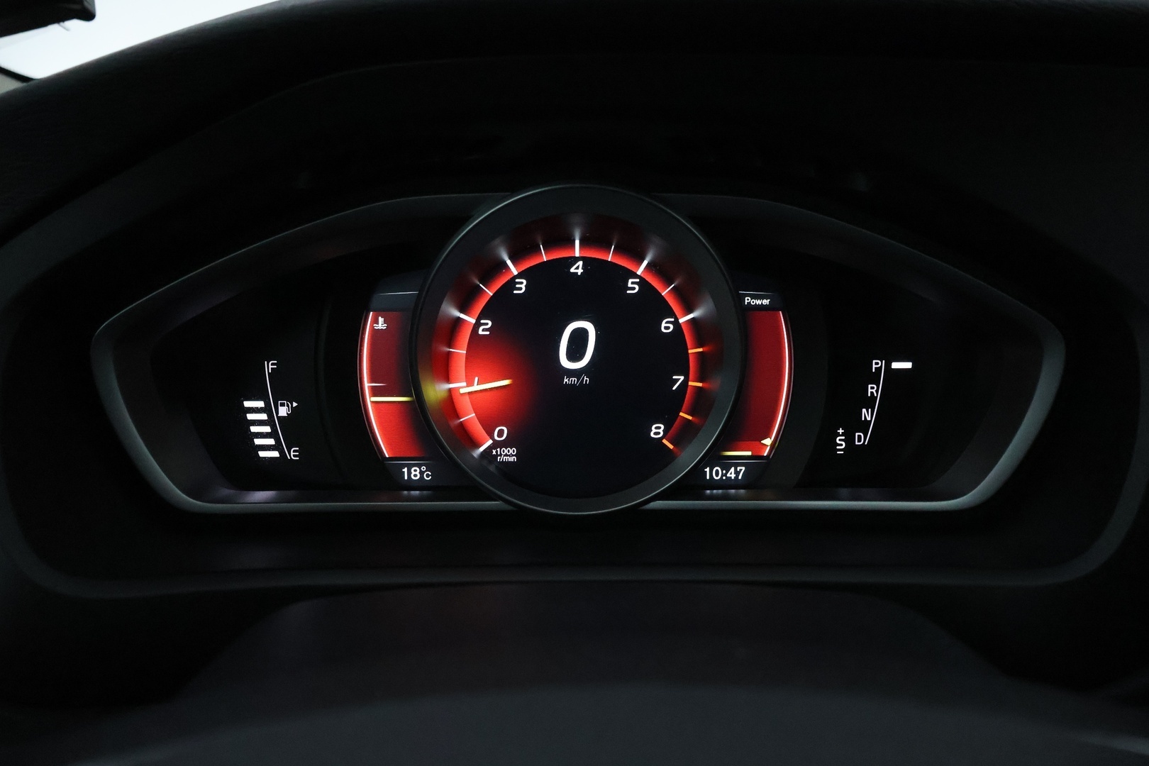 VOLVO V40 Cross Country 2017