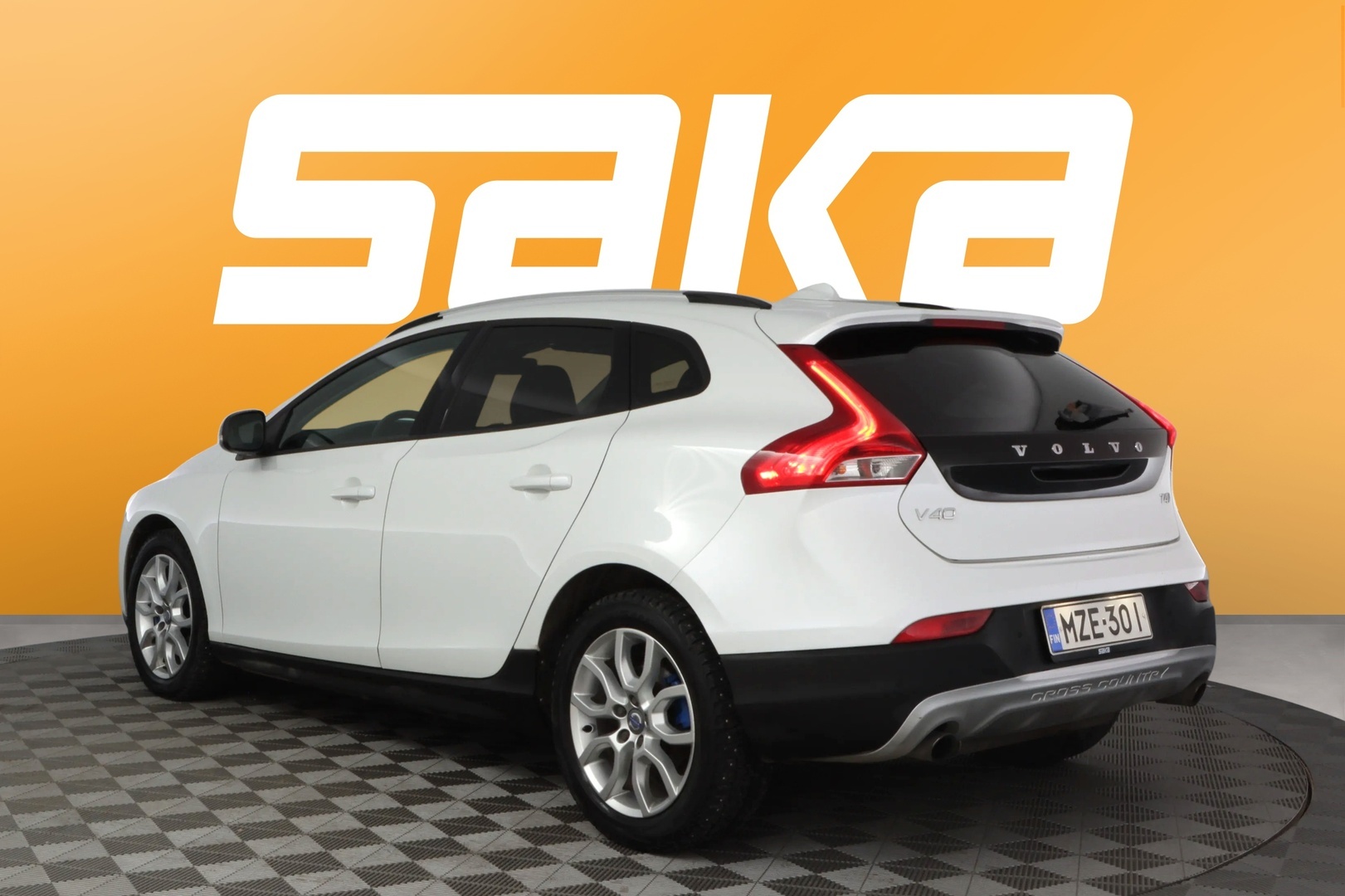 VOLVO V40 Cross Country 2017