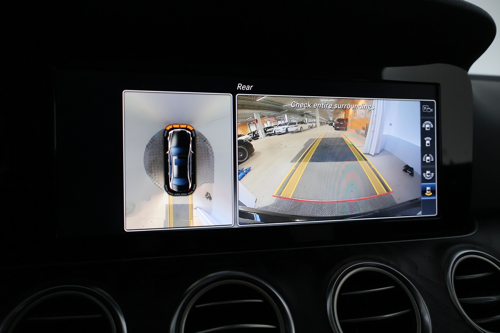 MERCEDES-BENZ E 2017